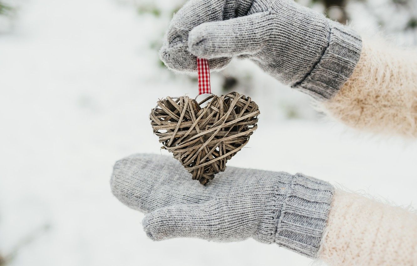 Wallpaper winter, snow, love, heart, love, heart, winter, mittens, snow, romantic, hands, valentine image for desktop, section настроения