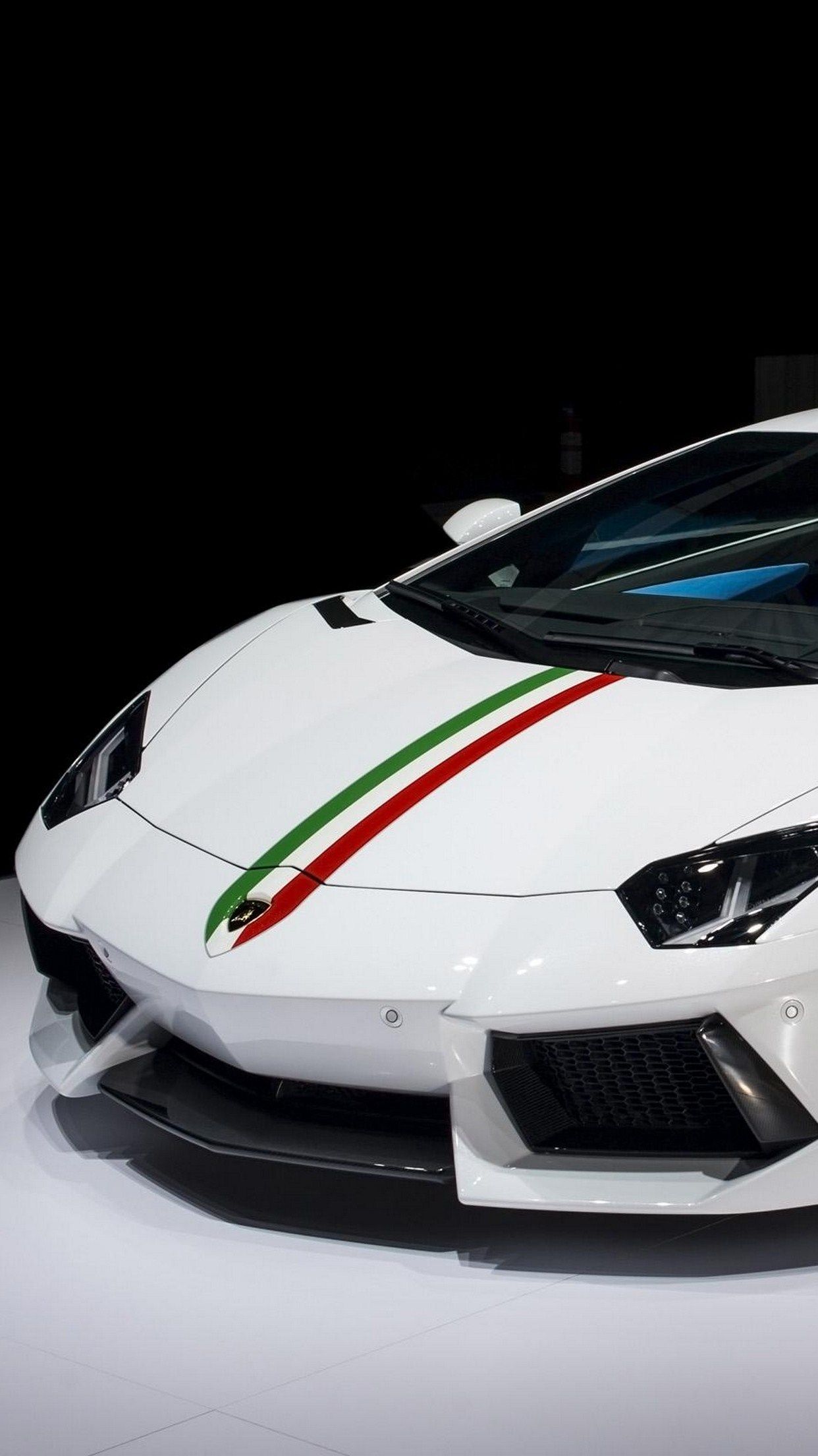 Lamborghini iPhone Background. iPhone Wallpaper, Beautiful iPhone Wallpaper and Awesome iPhone Wallpaper