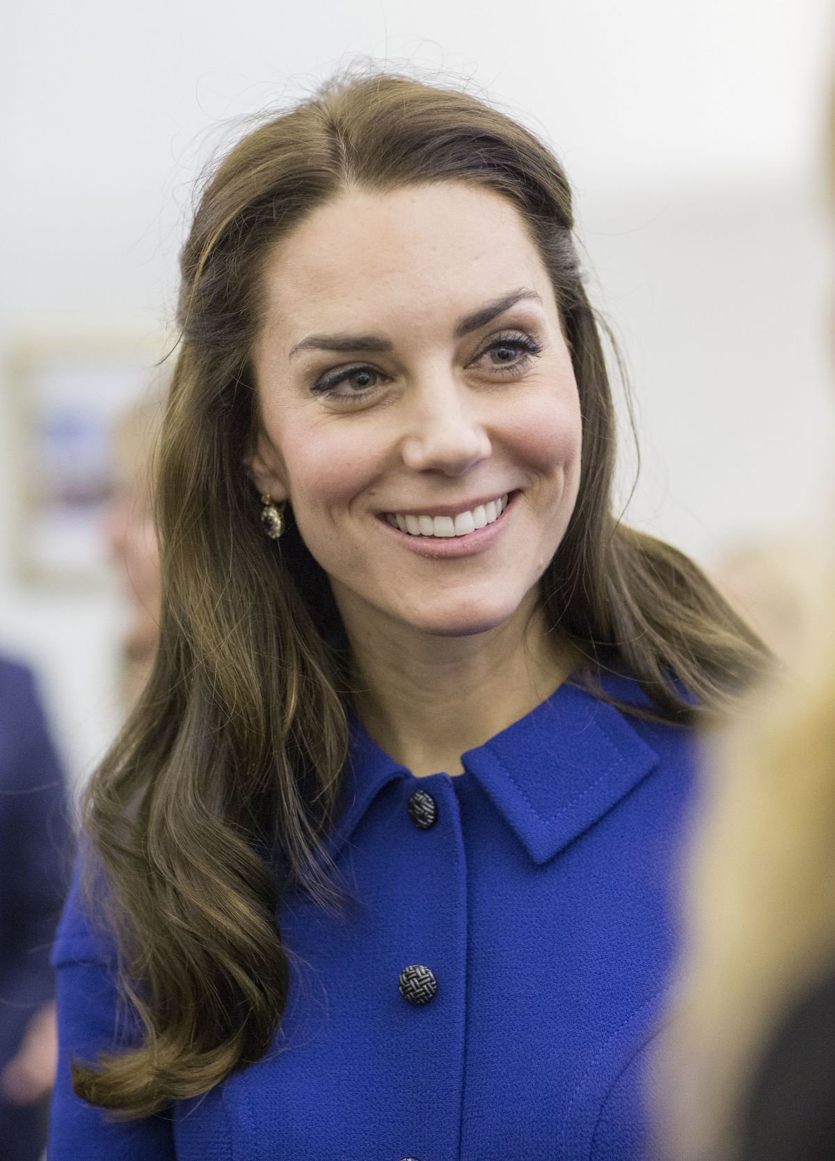 KATE MIDDLETON at a Child Bereavement UK Centre in