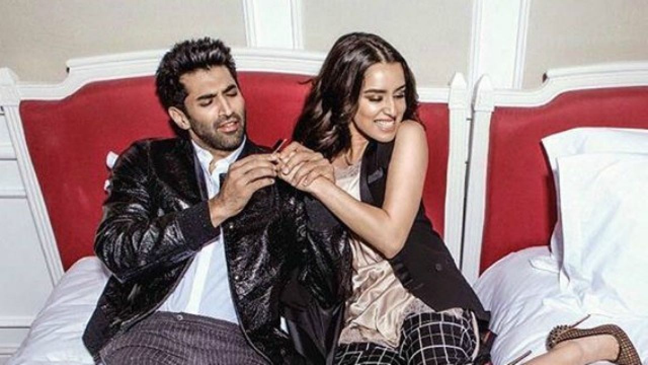 See Picture: Aditya Roy Kapur and Shraddha Kapoor turn up the heat in their latest pics