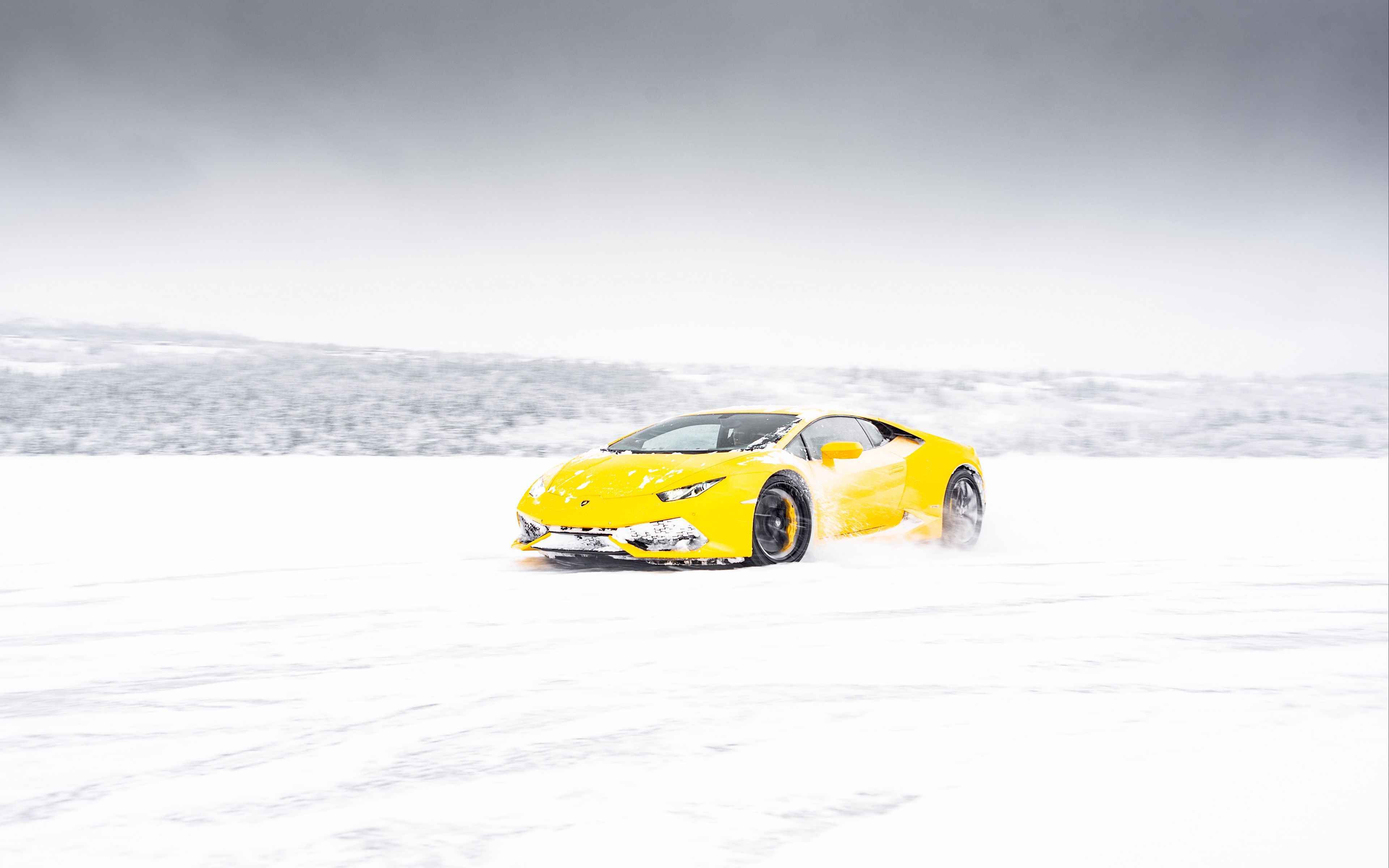 Download wallpaper 3840x2400 lamborghini aventador, lamborghini, yellow, winter, snow, sportscar, supercar 4k ultra HD 16:10 HD background