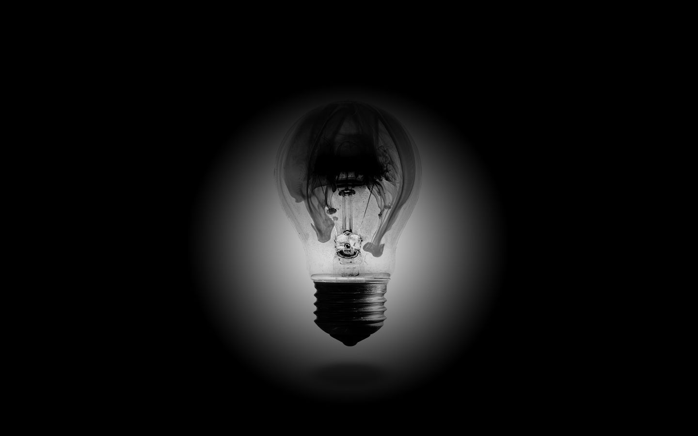 Man Made Light Bulb Wallpaper:1440x900