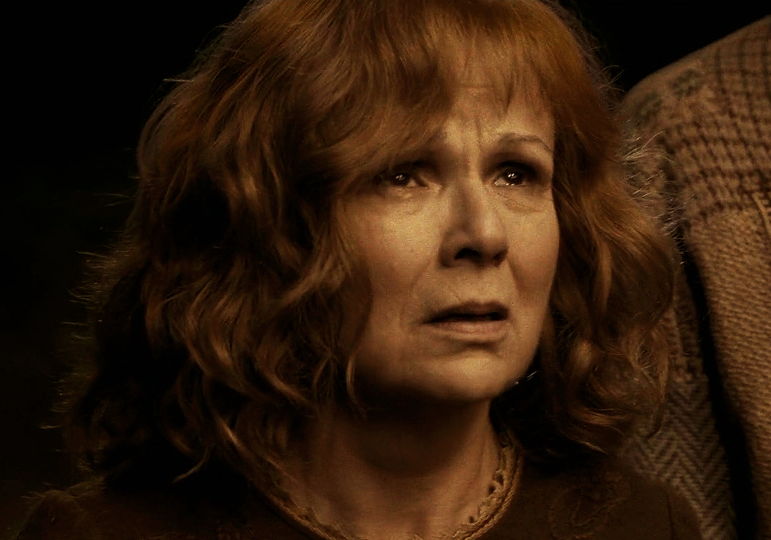 Molly Weasley Weasley Family Photo