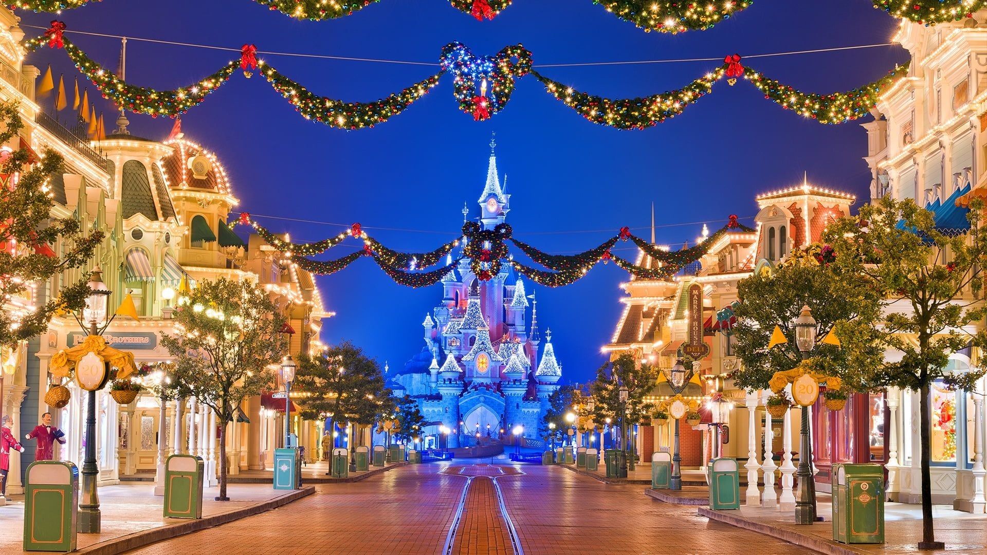 Download Free Christmas Zoom Background