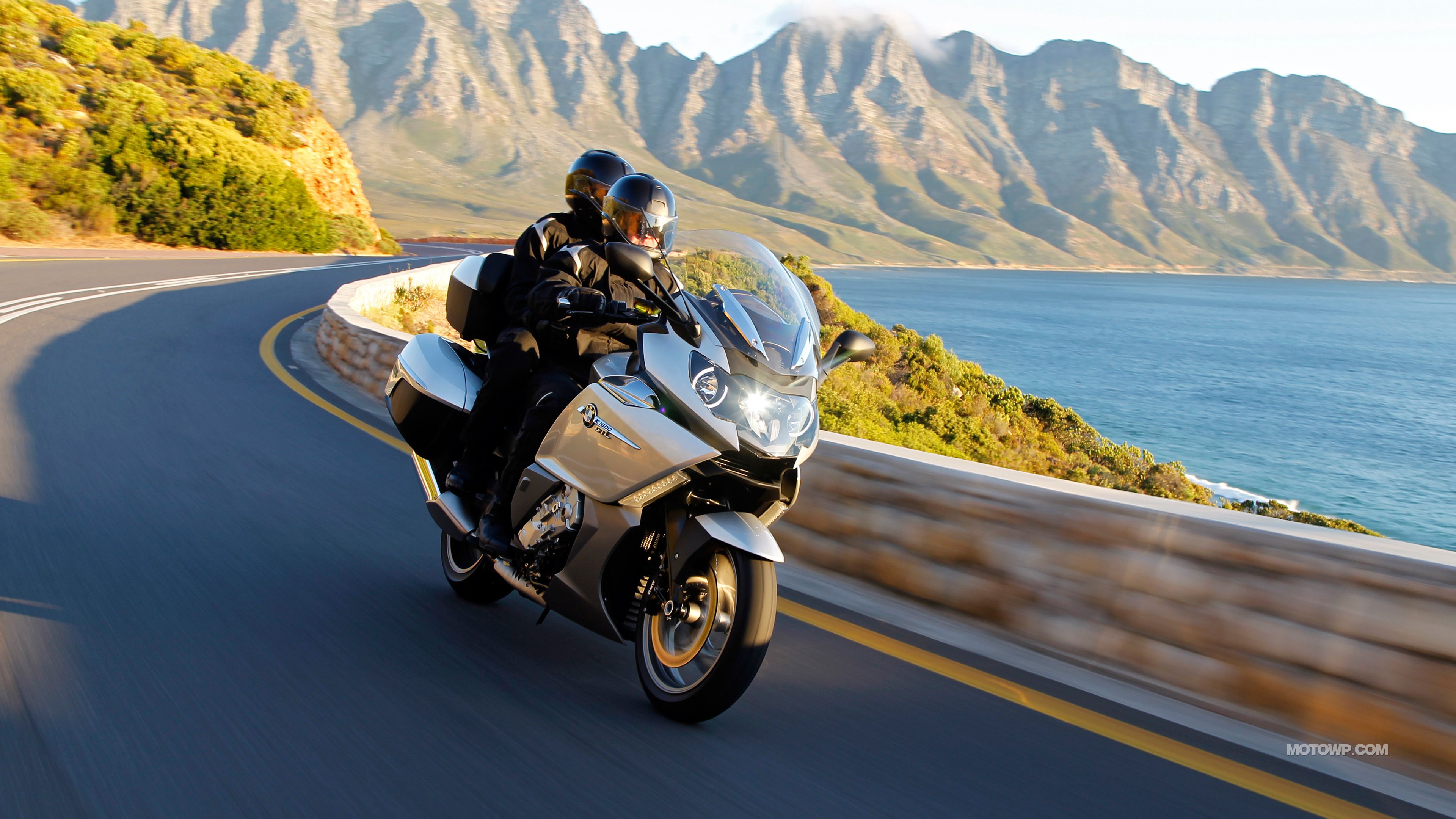 Motorcycles desktop wallpaper BMW K 1600 GTL