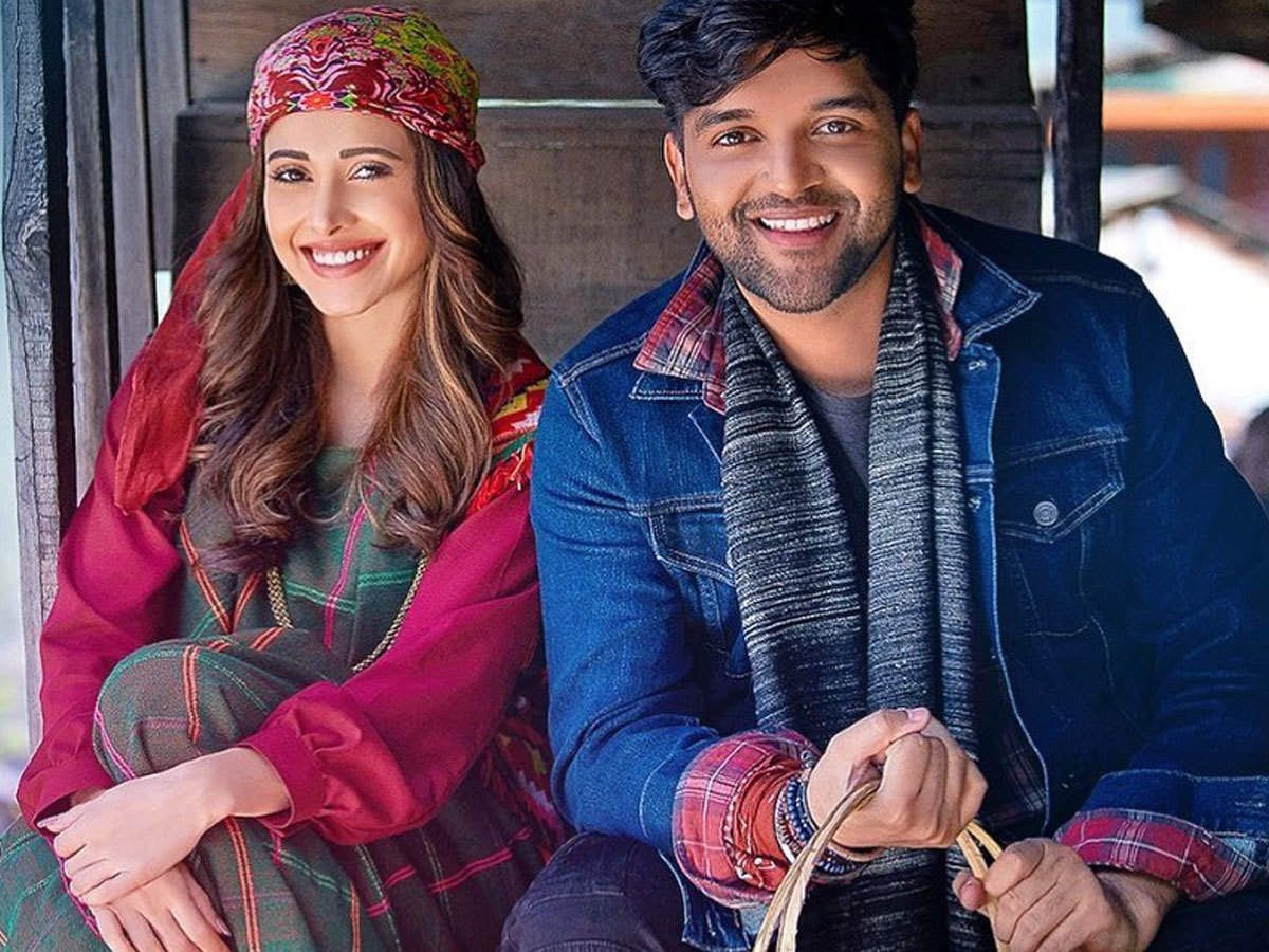 This Day Last Year: Guru Randhawa ft. Nushrat Bharucha's 'Ishq Tera' made it to the music charts. Punjabi Movie News of India