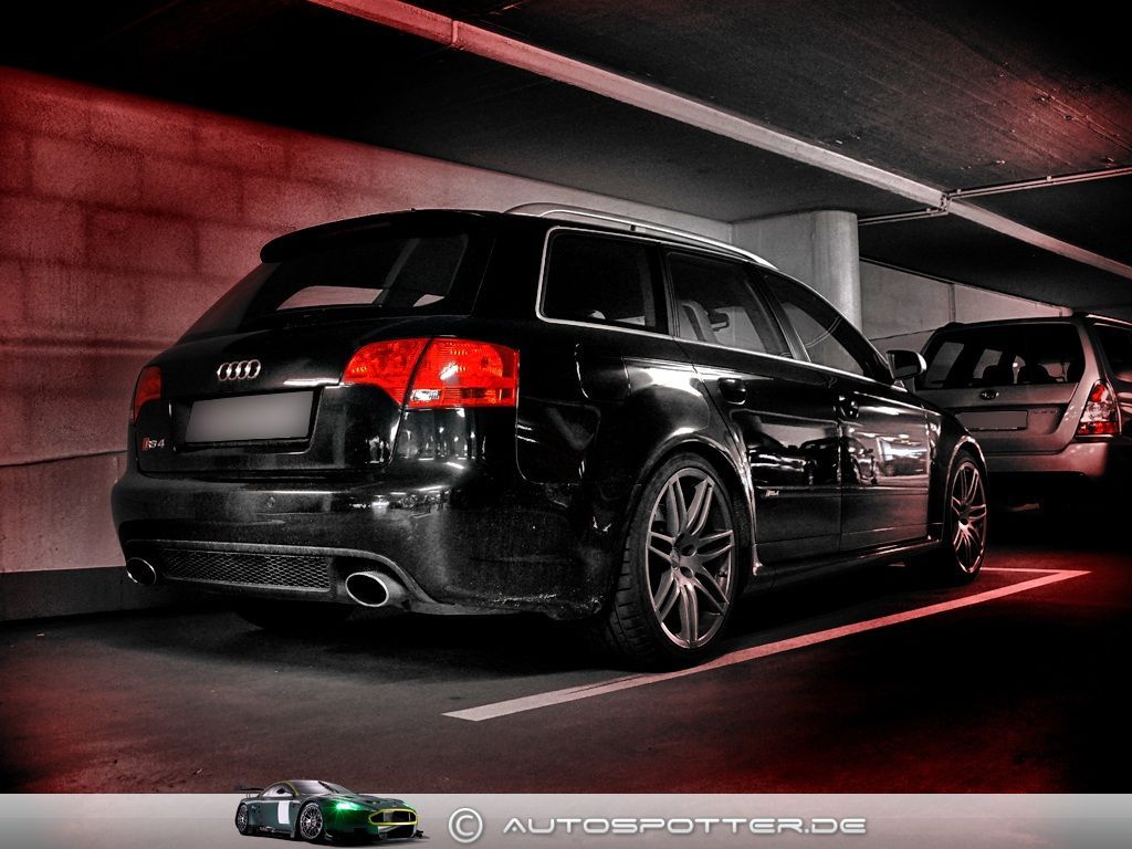 Audi RS4 Wallpaper Free Audi RS4 Background