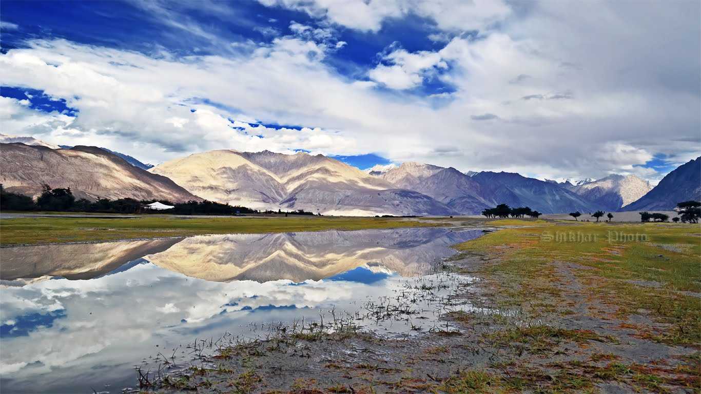 2,130 Nubra Valley Stock Photos, High-Res Pictures, and Images - Getty  Images