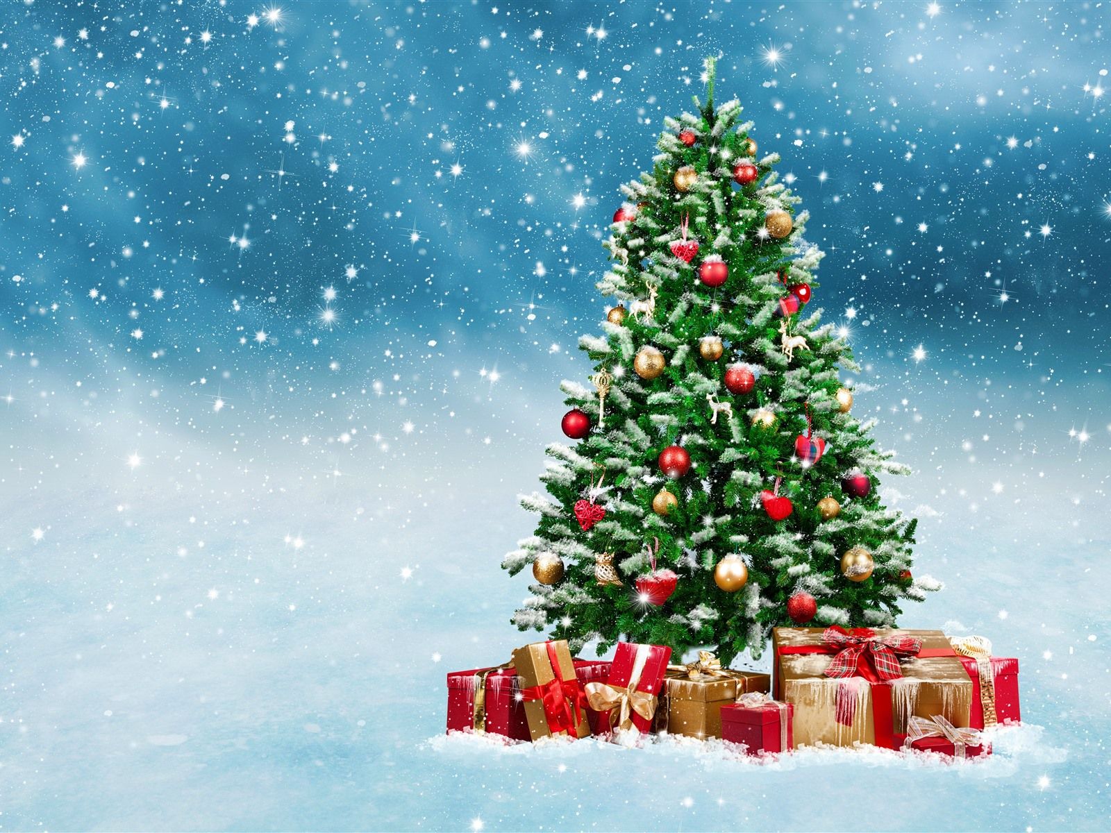 Wallpaper Christmas tree, gifts, balls, snowflakes, snow, shine 5120x2880 UHD 5K Picture, Image