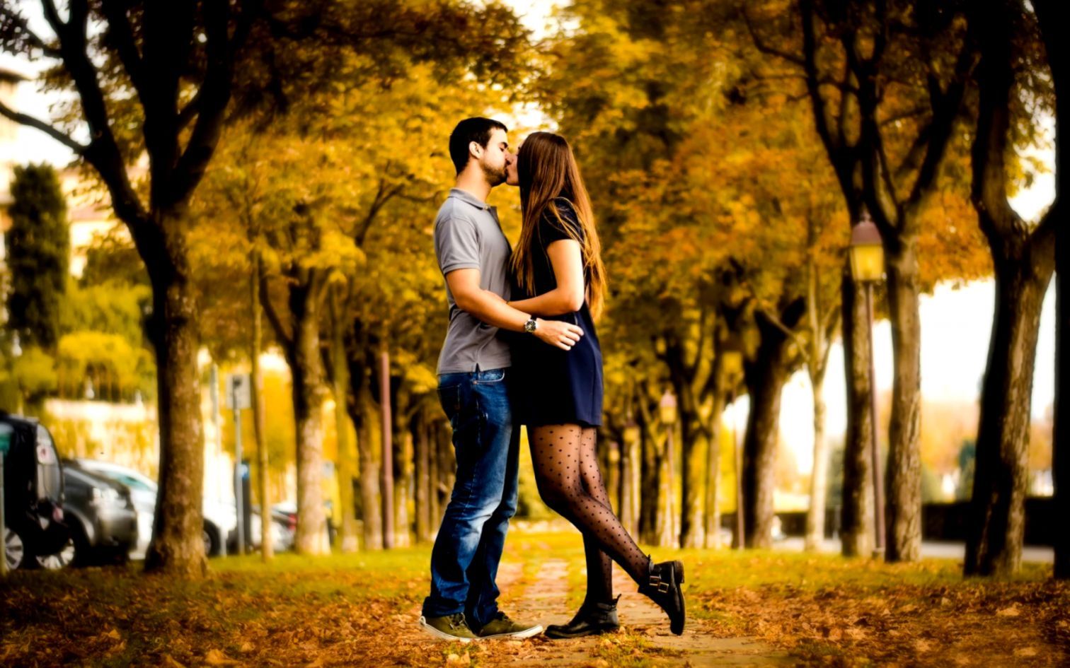 Couple Boy Girl Kiss Love HD Wallpaper Opera Wallpaper Girlfriend Photo HD HD Wallpaper