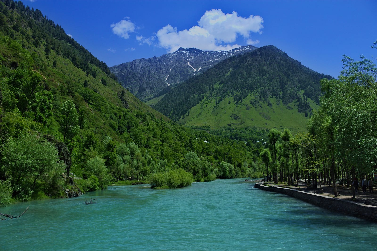 Pahalgam Travel Guide