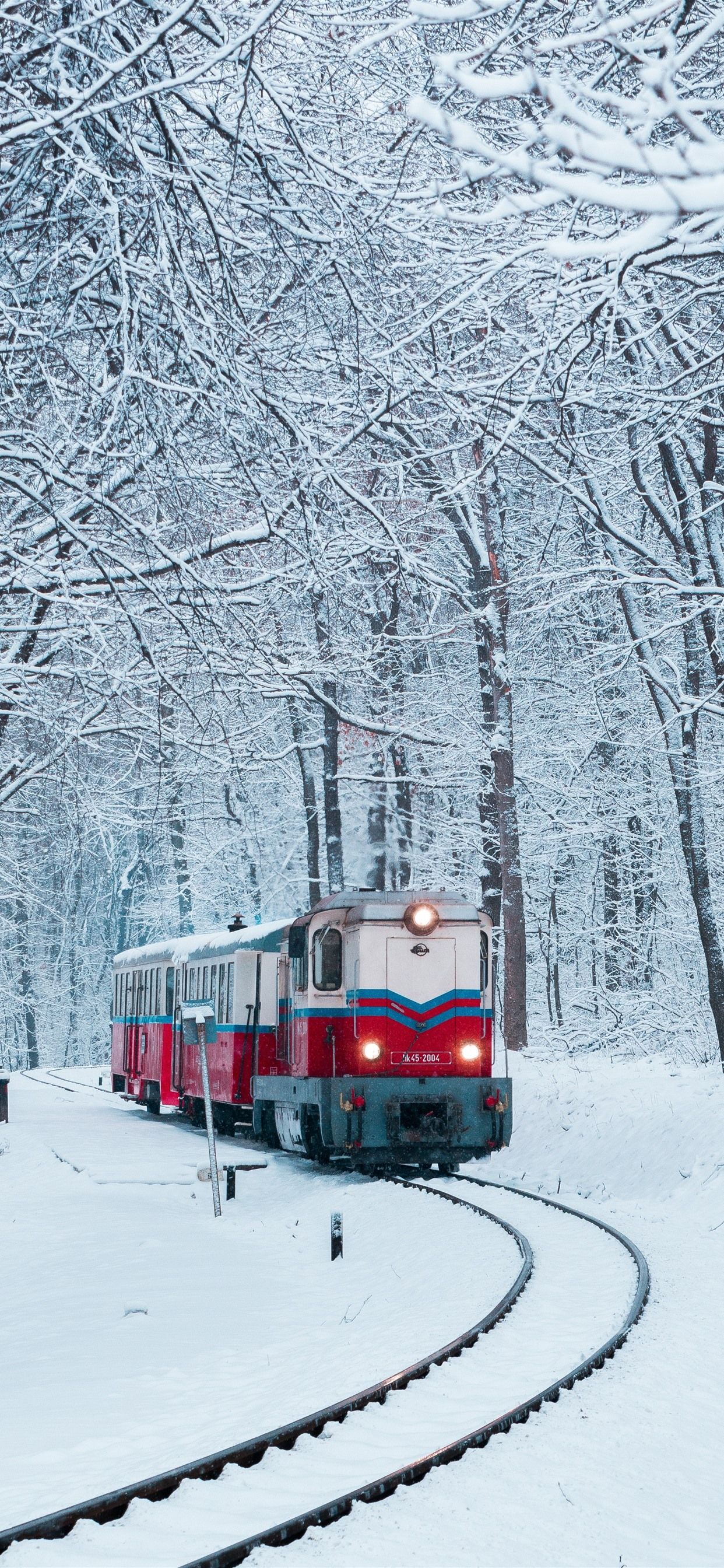 Winter iPhone Wallpaper Train