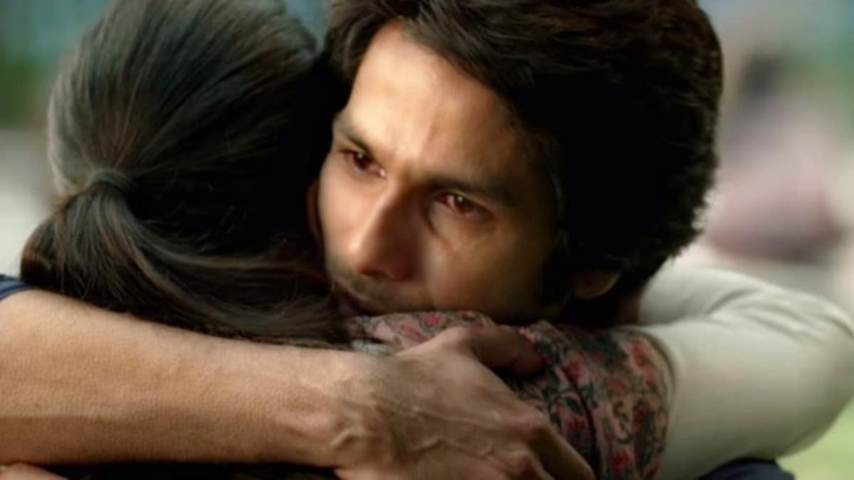 Fan points out Shahid Kapoor had goosebumps in Kabir Singh's scene. Actor says I didn't notice it