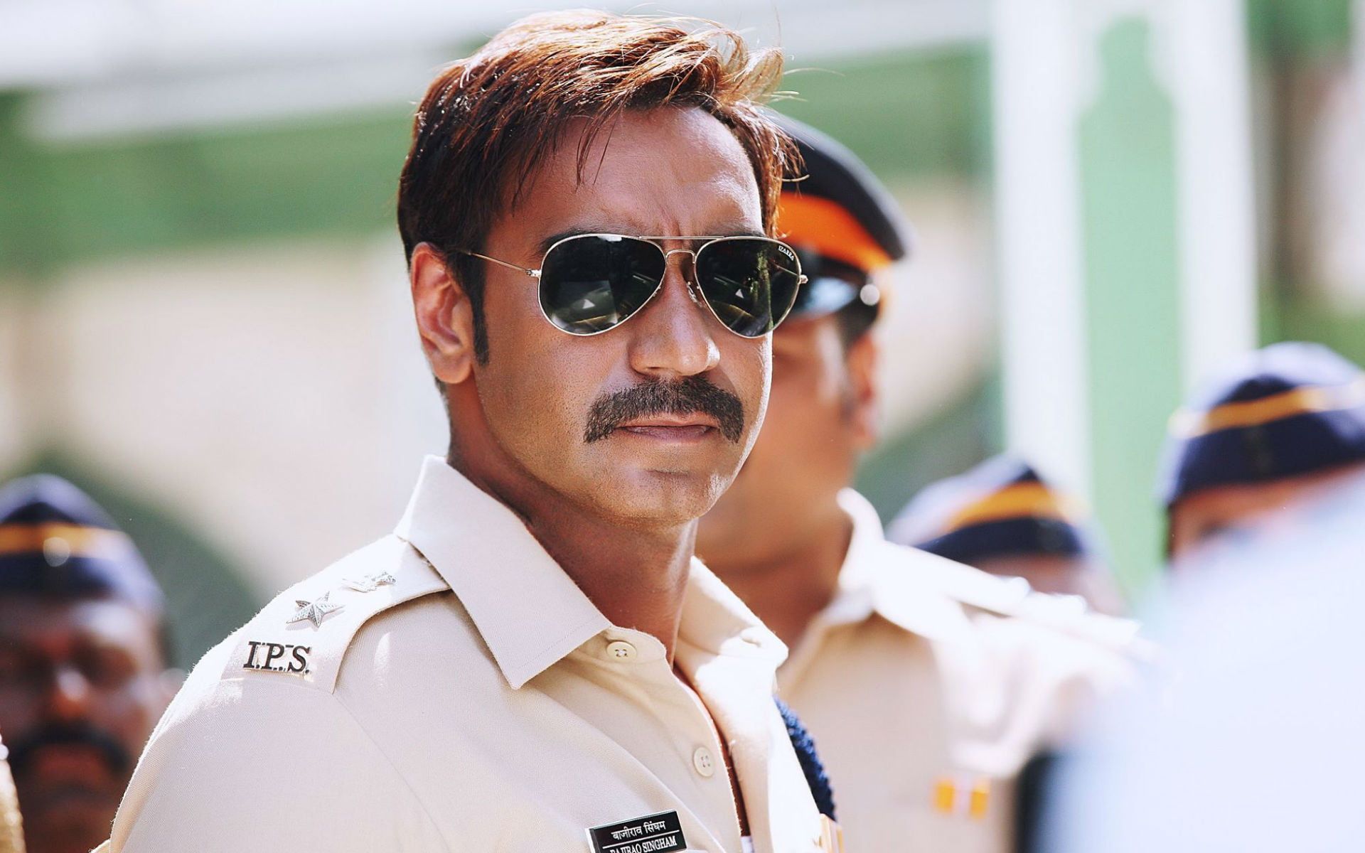 Ajay Devgan In Singham Returns Men's Black Lens Aviator Style Sunglasses With Black Frames #Mov. Aviator Sunglasses Style, Aviator Style, Fashion Sunglasses