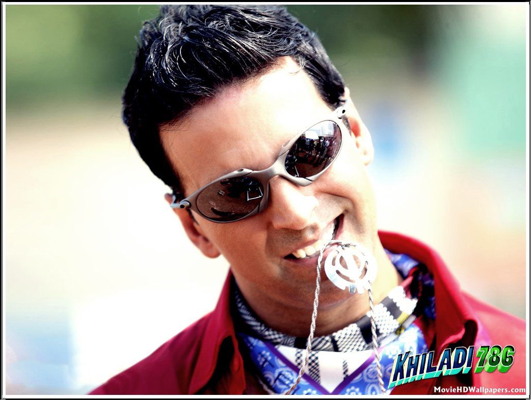 Khiladi 786 auto a lunga percorrenza