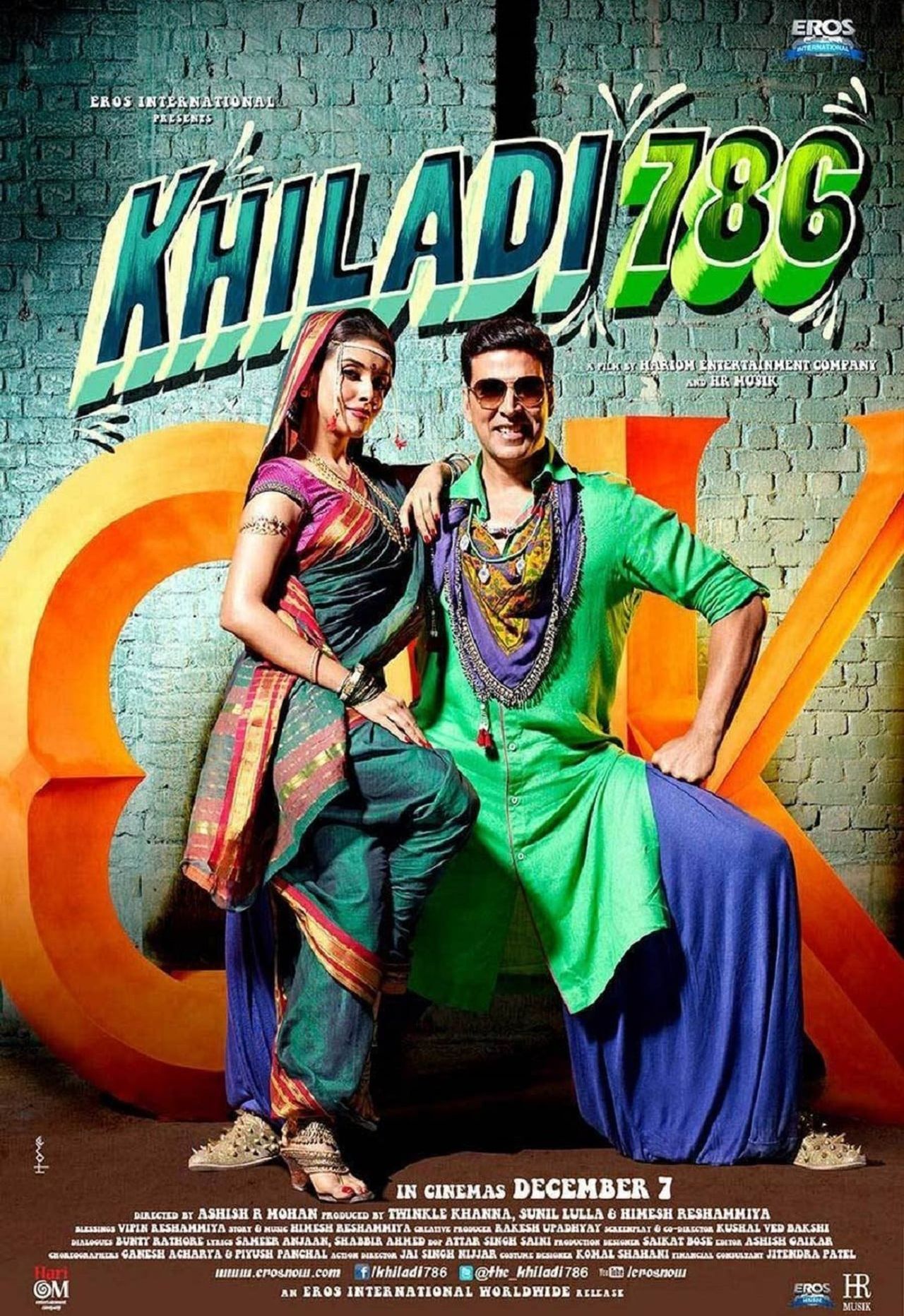 Khiladi 786 auto a lunga percorrenza