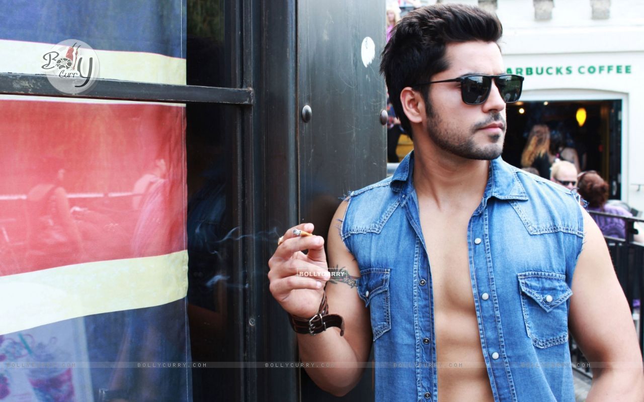 Wallpaper Gulati size:1280x800