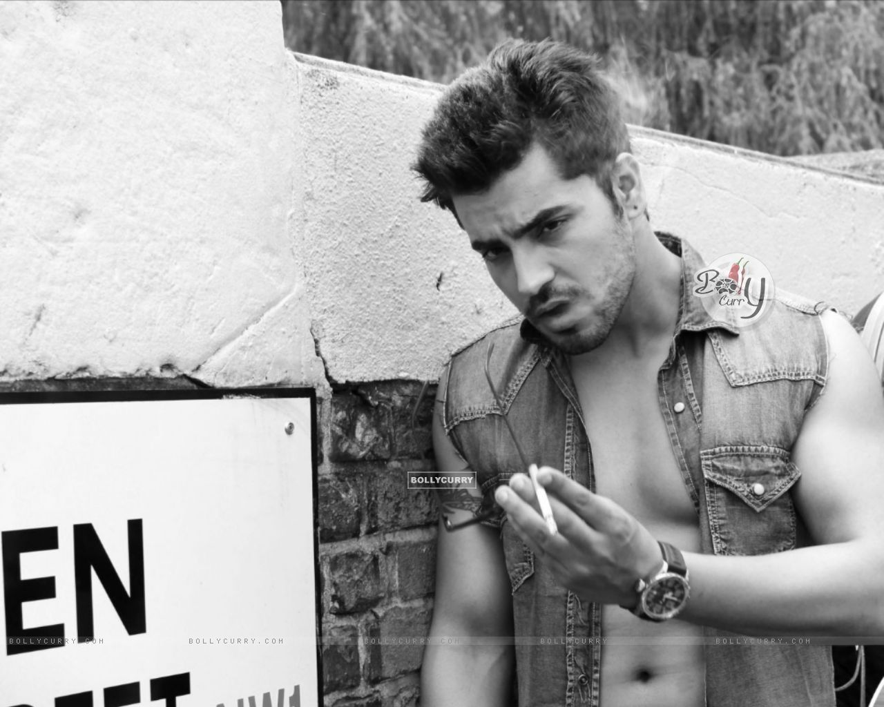 Wallpaper Gulati size:1280x1024