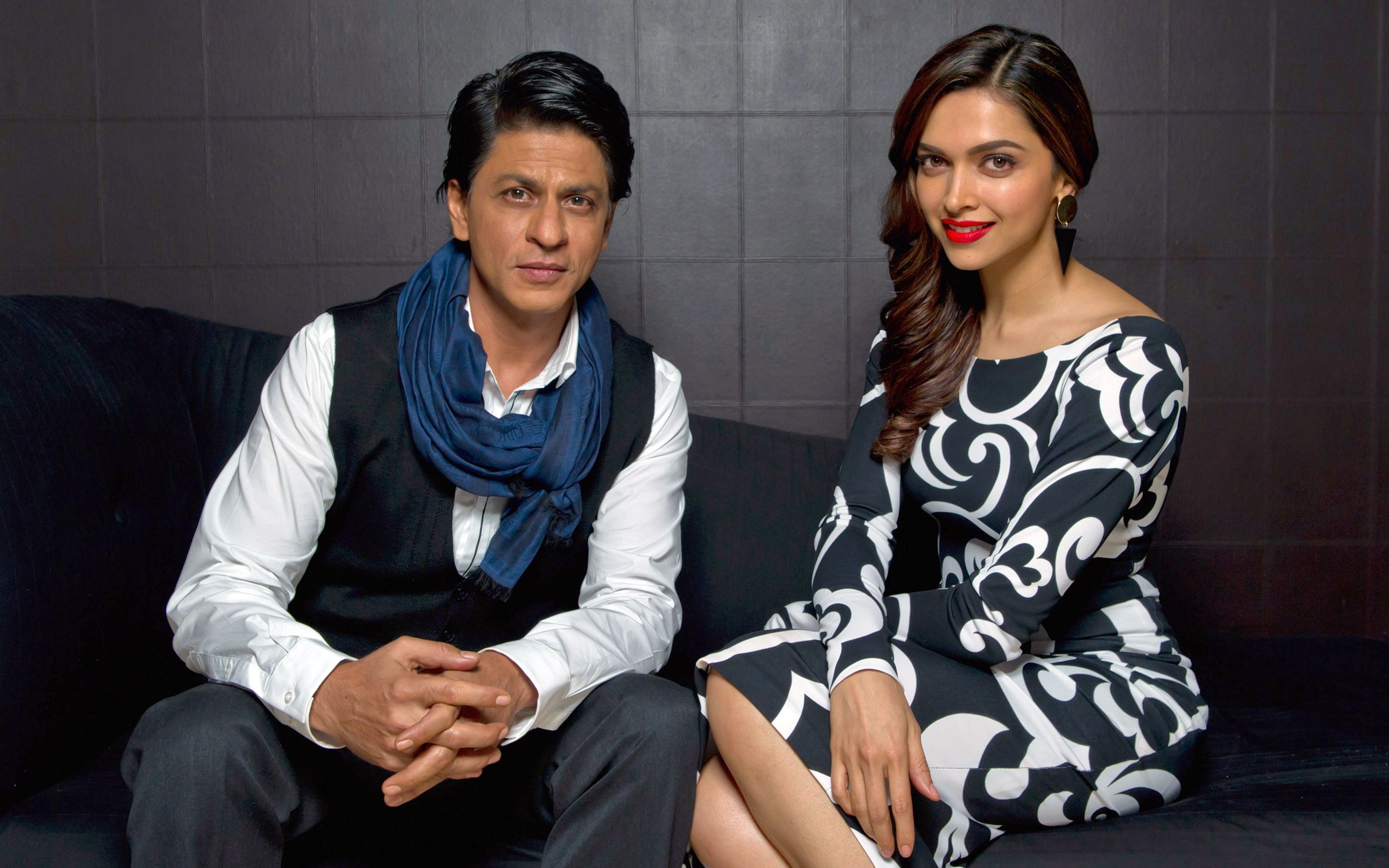 Shahrukh Khan Deepika Padukone, HD Wallpaper. Indian bollywood actors, Shahrukh khan, Deepika padukone