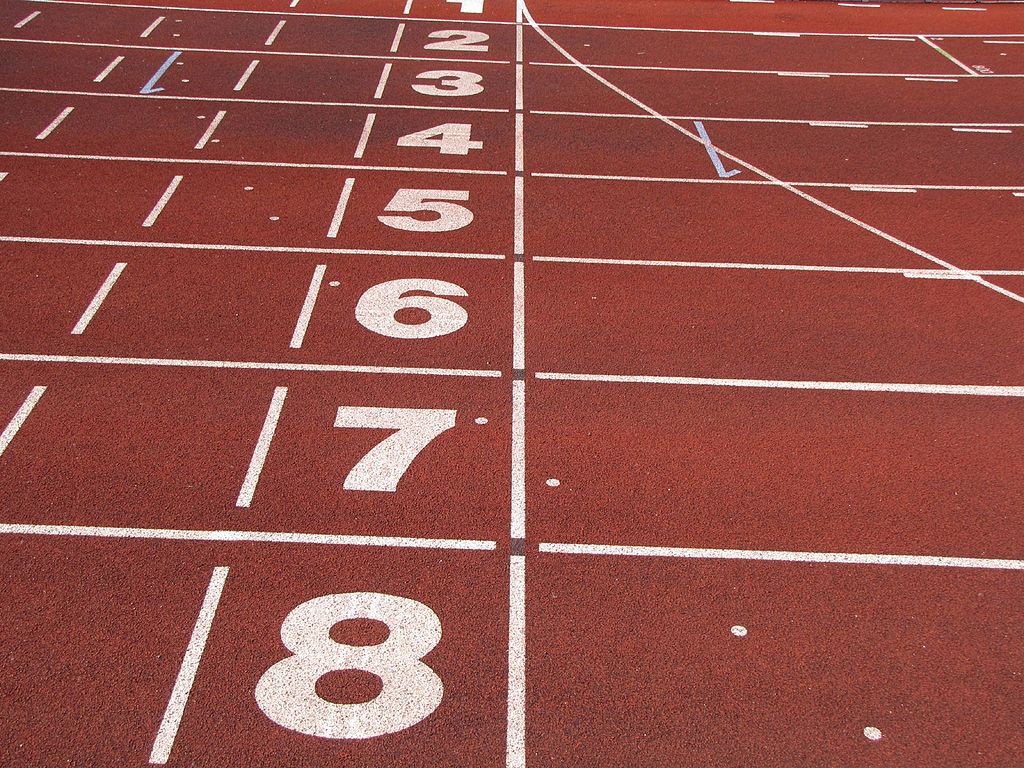 Athletics tracks finish