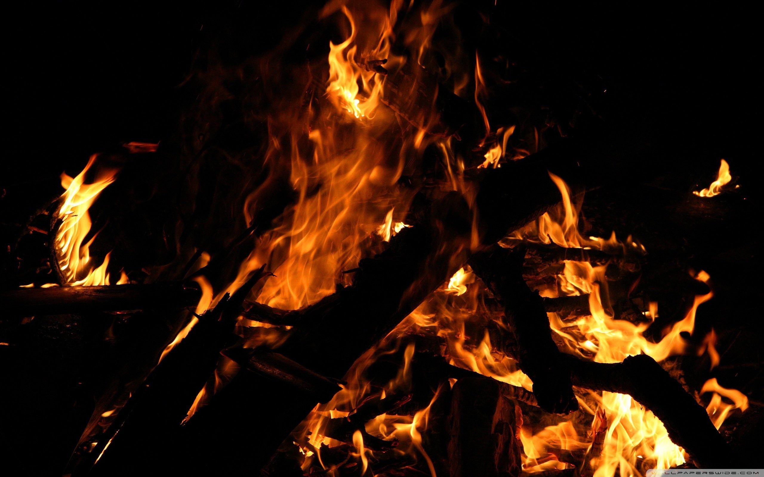 iPhone Campfire Wallpaper & Background Download