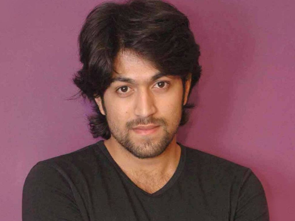 Yash Biography, Life Story, Career, Awards & Achievements