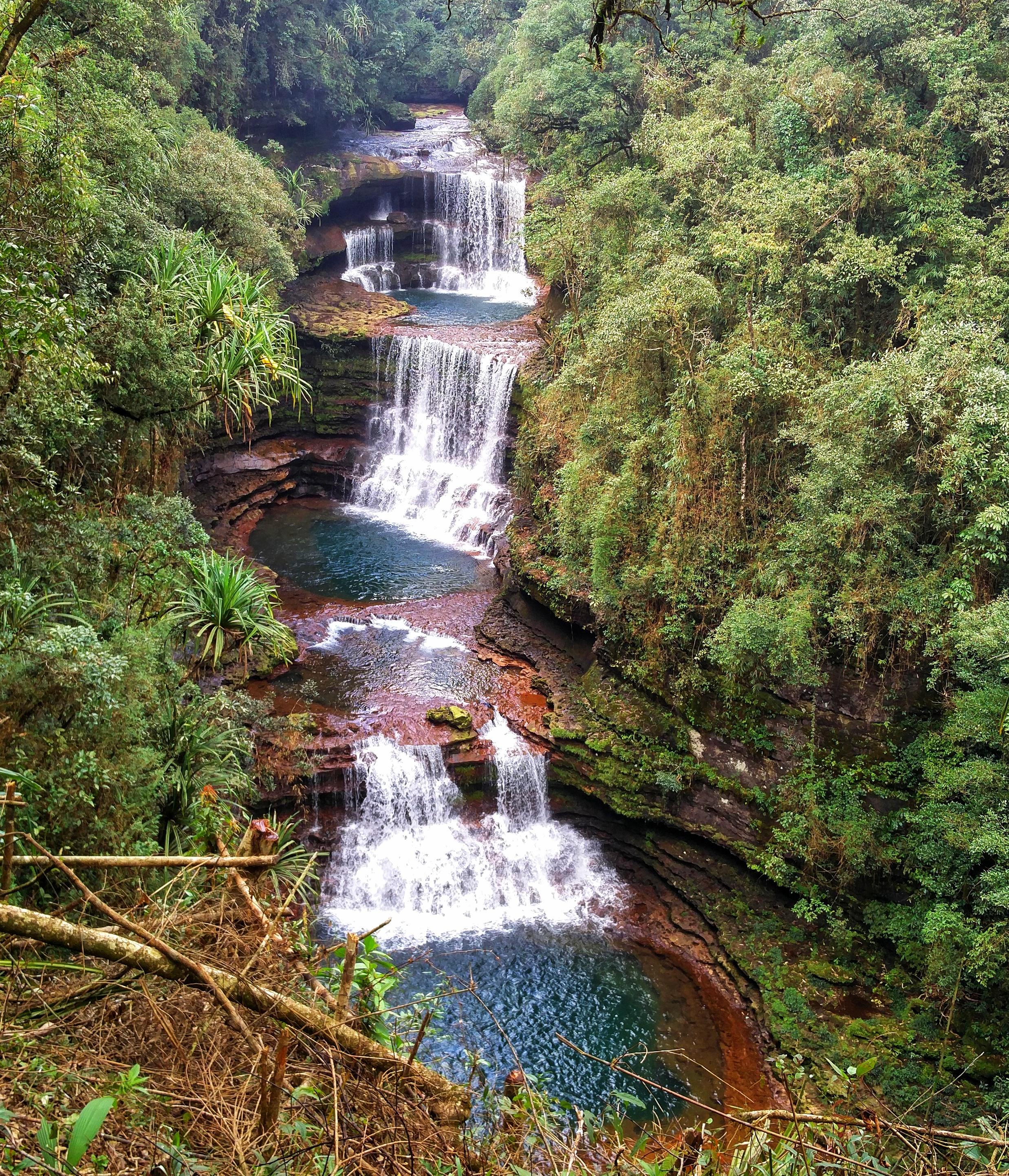 Wei Sawdong falls, Meghalaya, India. As surreal as it could be, [2476×2885]