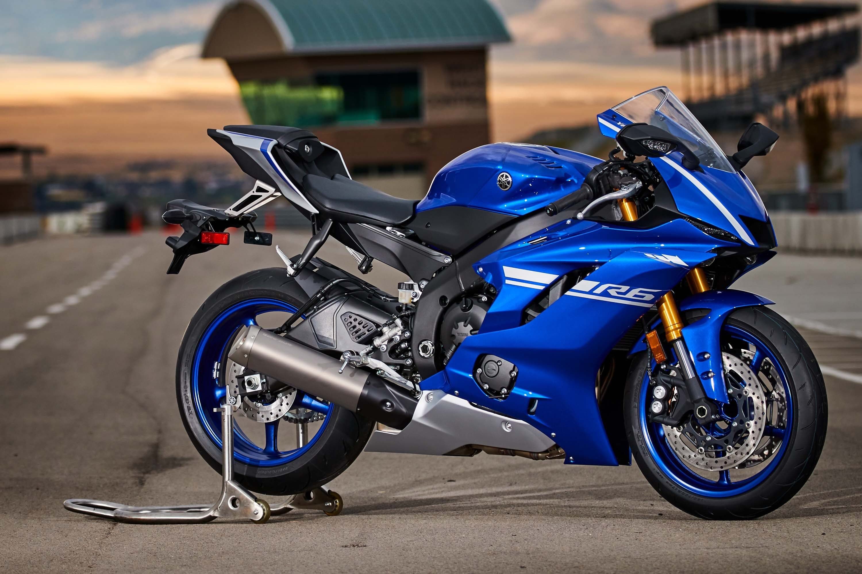 Yamaha Yzf R6 HD Wallpaper Data Src Yamaha R6 HD Wallpaper
