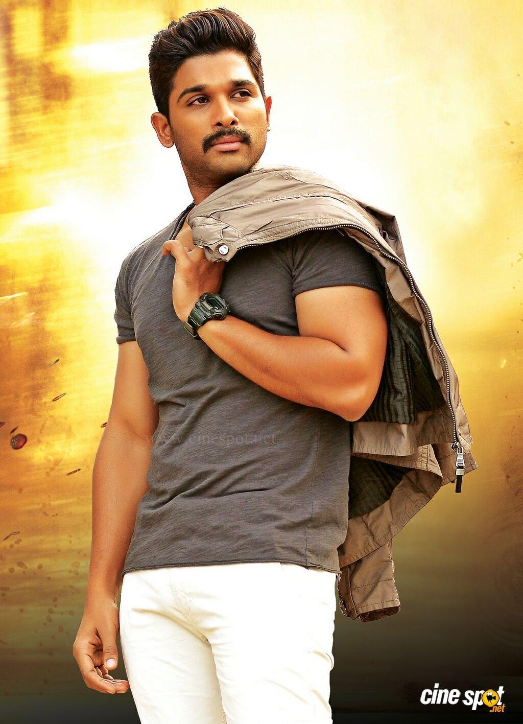 Sarrainodu Wallpaper