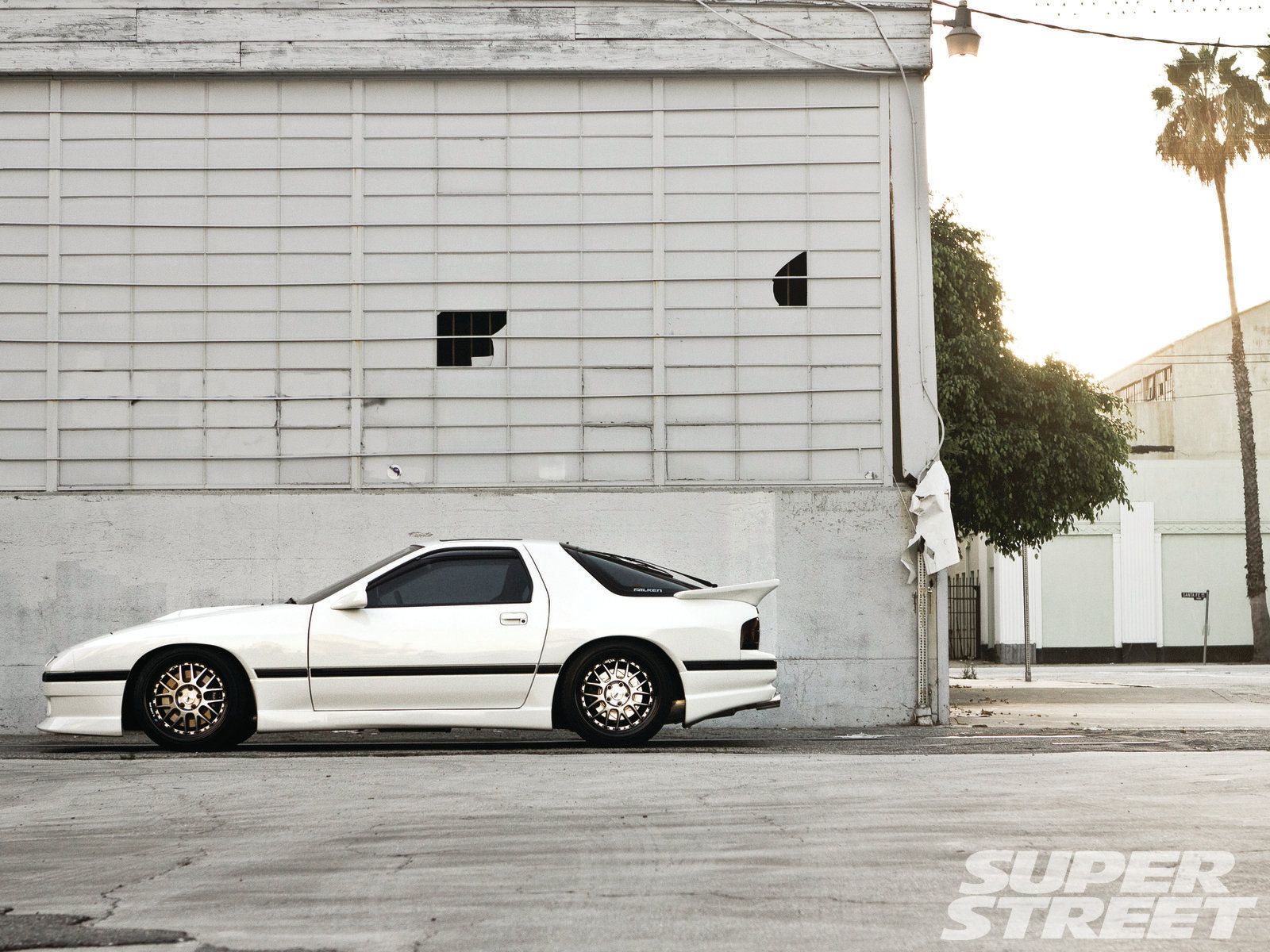 Mazda RX 7 = Fuggin' Clean Street Magazine