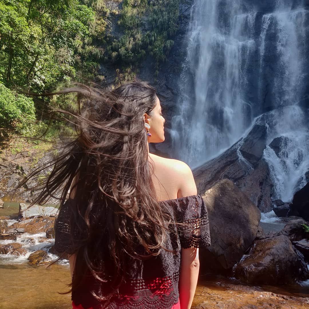 Kriti Garg New Latest HD Photo. Raahu Movie Heroine Kriti Garg Photo Shoot ImageCineFrames