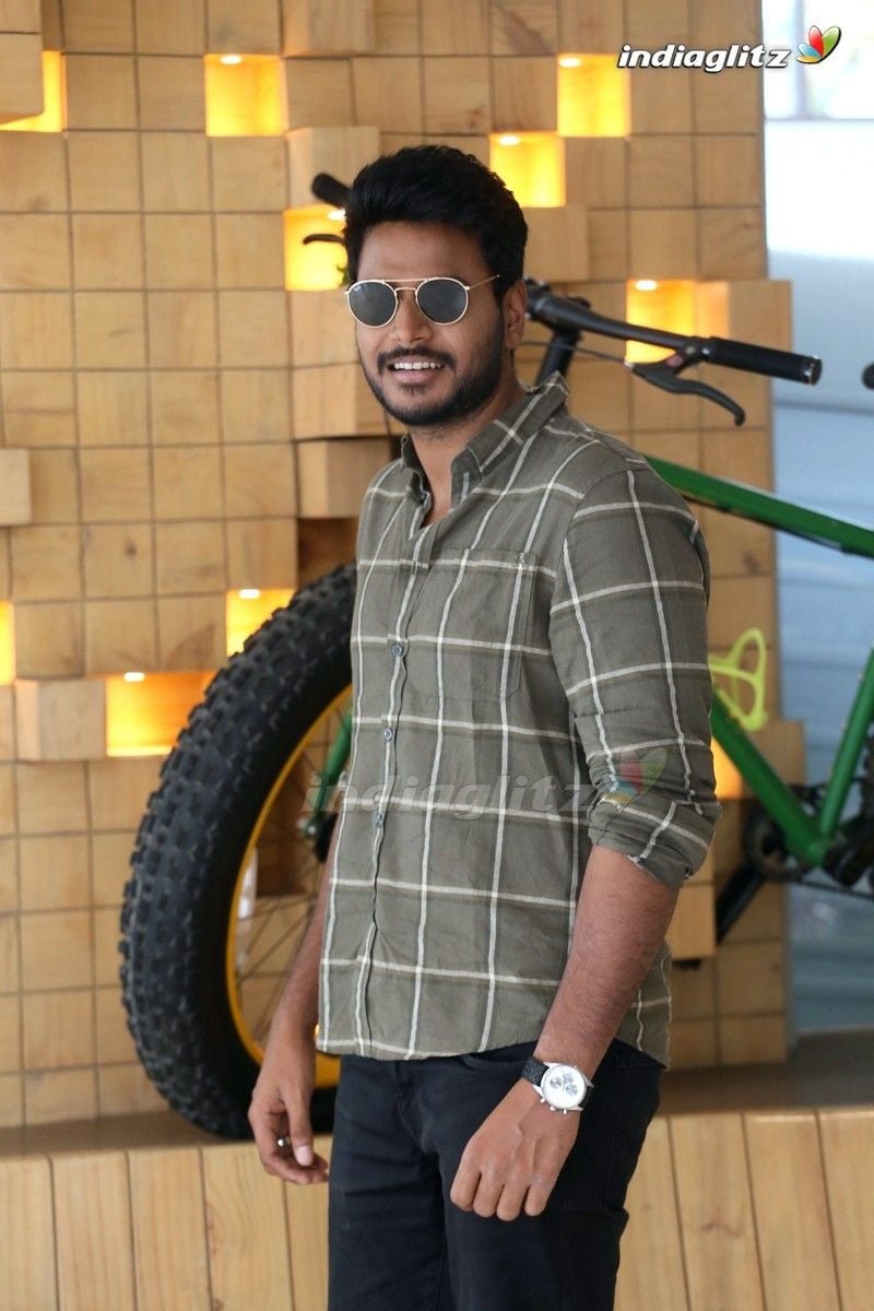 Sundeep Kishan Wallpapers - Wallpaper Cave