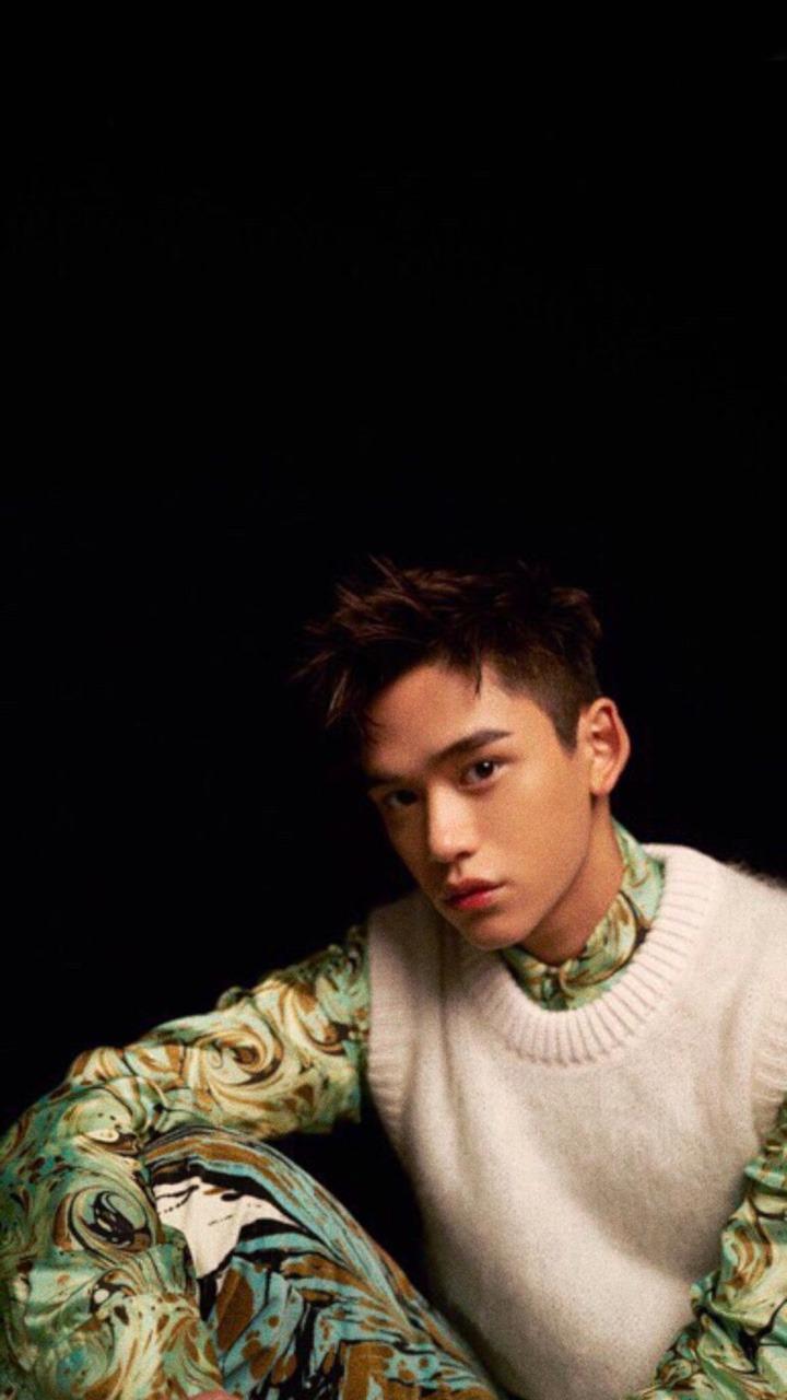 Lucas WayV Wallpaper