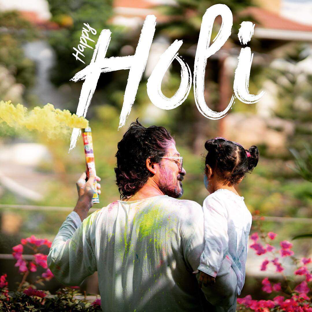 Colourful Pics: Allu Arjun, Sneha Reddy & kids celebrate Holi in style!. Telugu Movie News of India