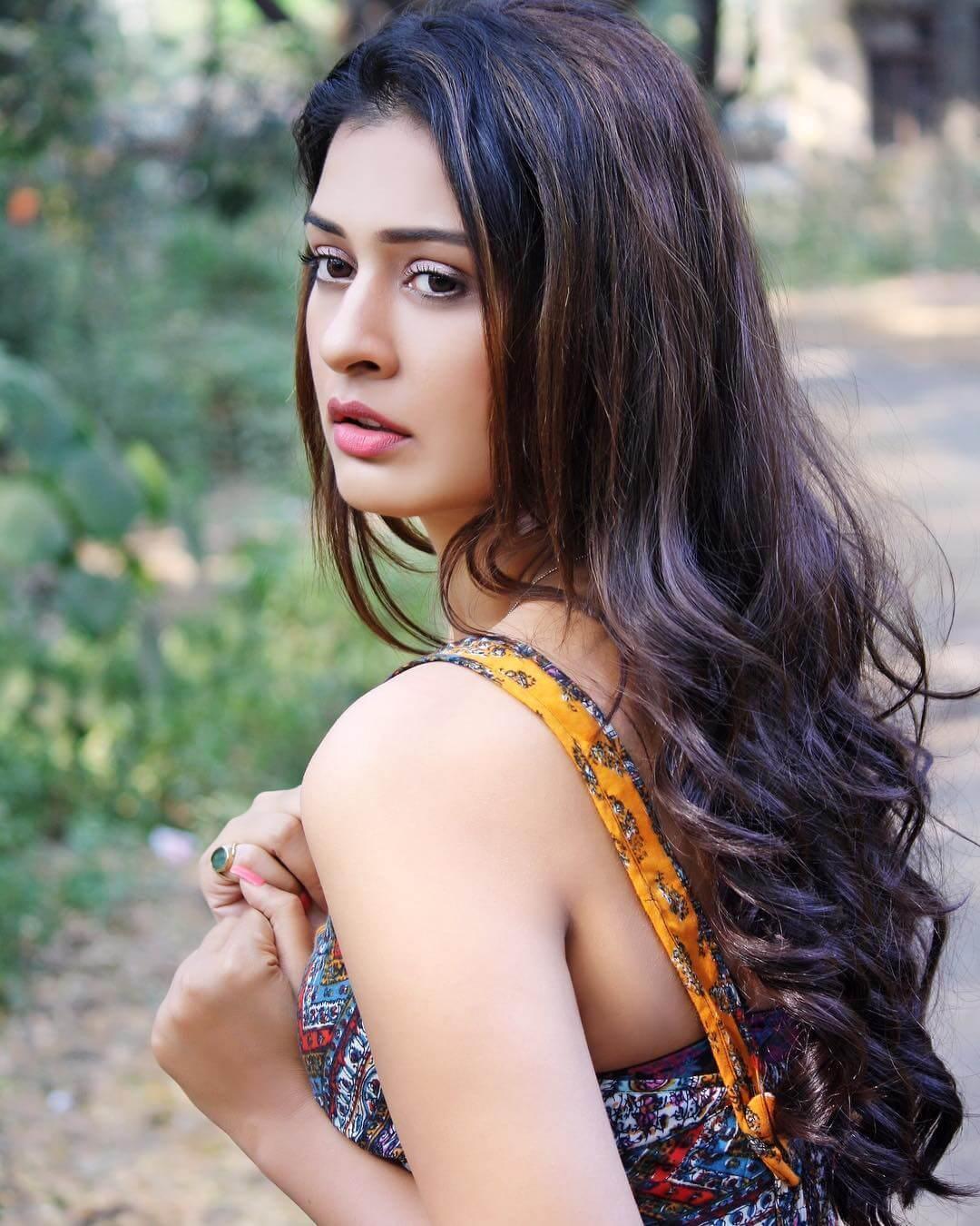 Payal Rajput Wallpaper HD ( RX 100 movie Fame) for Android