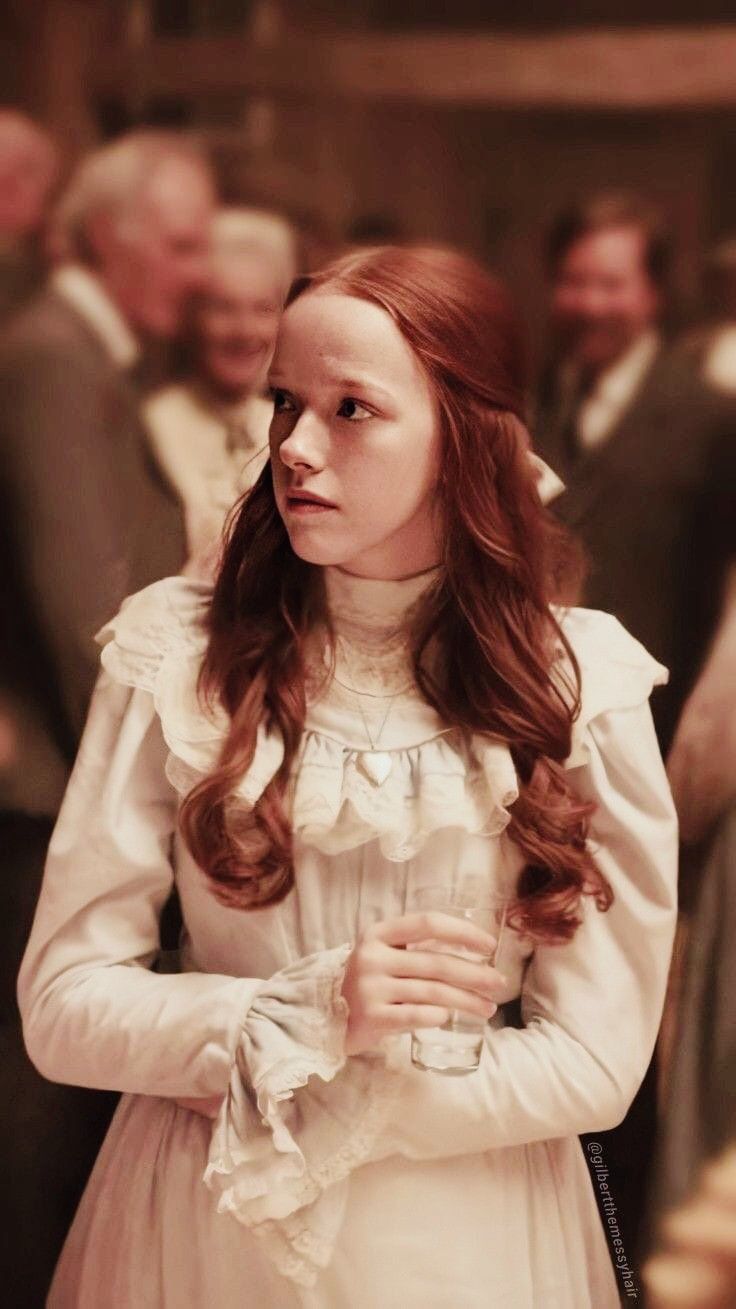 Anne with an E em 2020. Wallpaper de filmes, Fotos de filmes, Netflix filmes e series