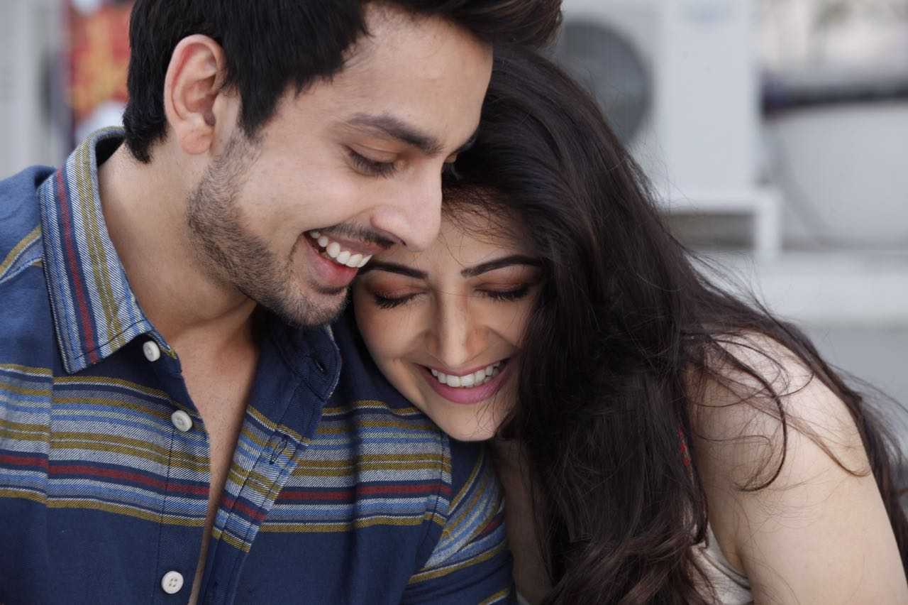 Sweetiee Weds Nri Movie Picture