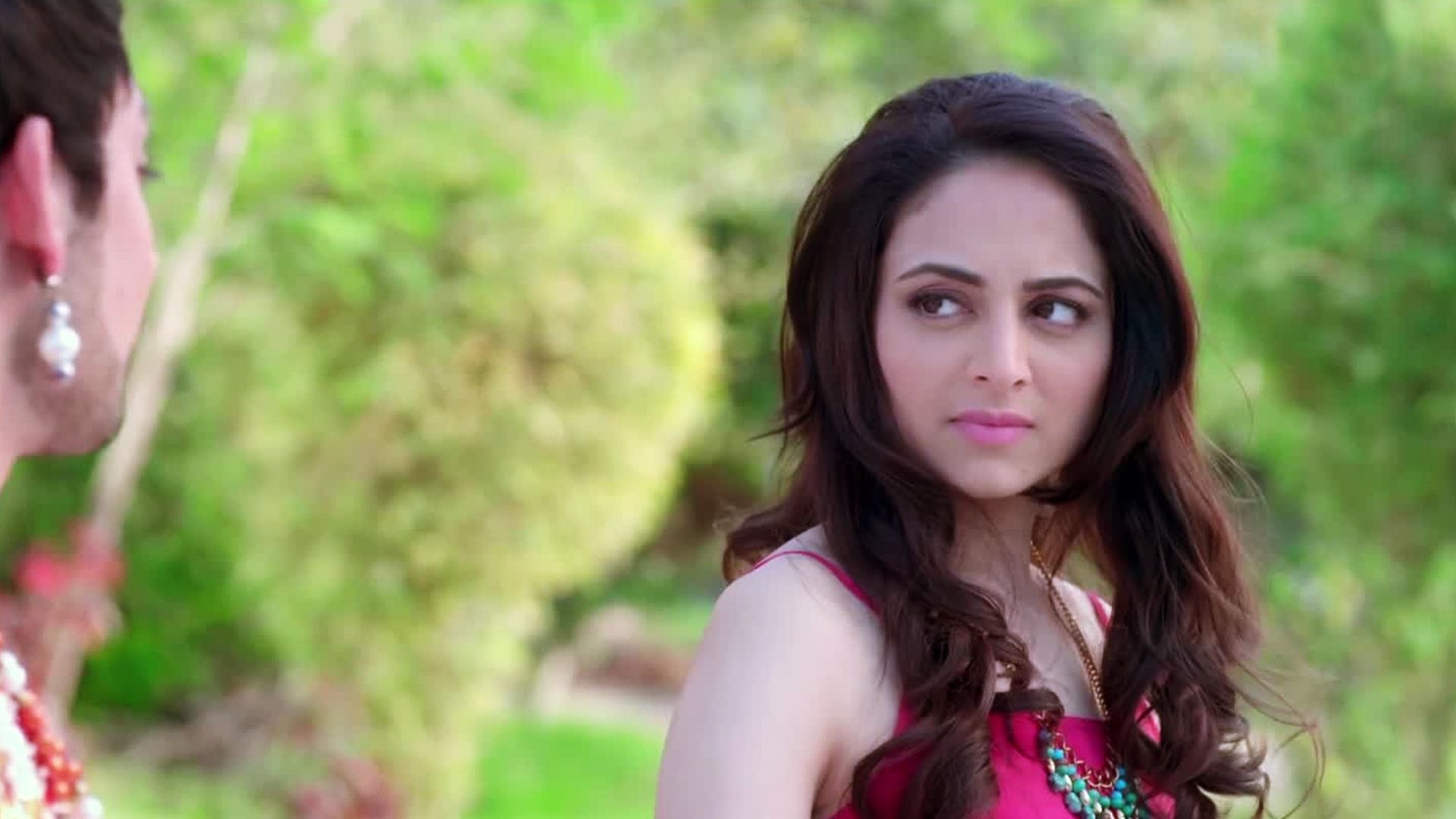 Sweetiee Weds Nri Wallpaper HD Background Free Download