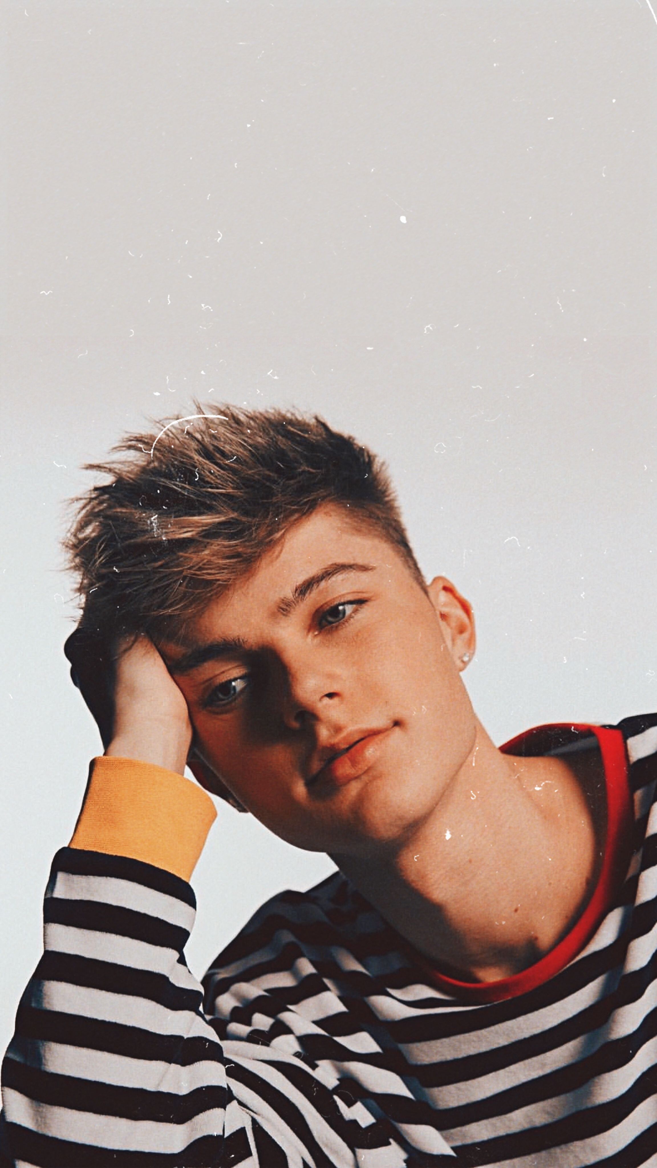 HRVY Aesthetic Wallpapers - Wallpaper Cave