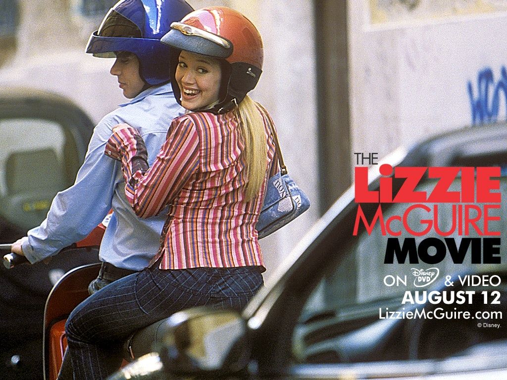 These 15 Outdated Lizzie McGuire Outfits Will Make You All Sorts Of '00s Nostalgic