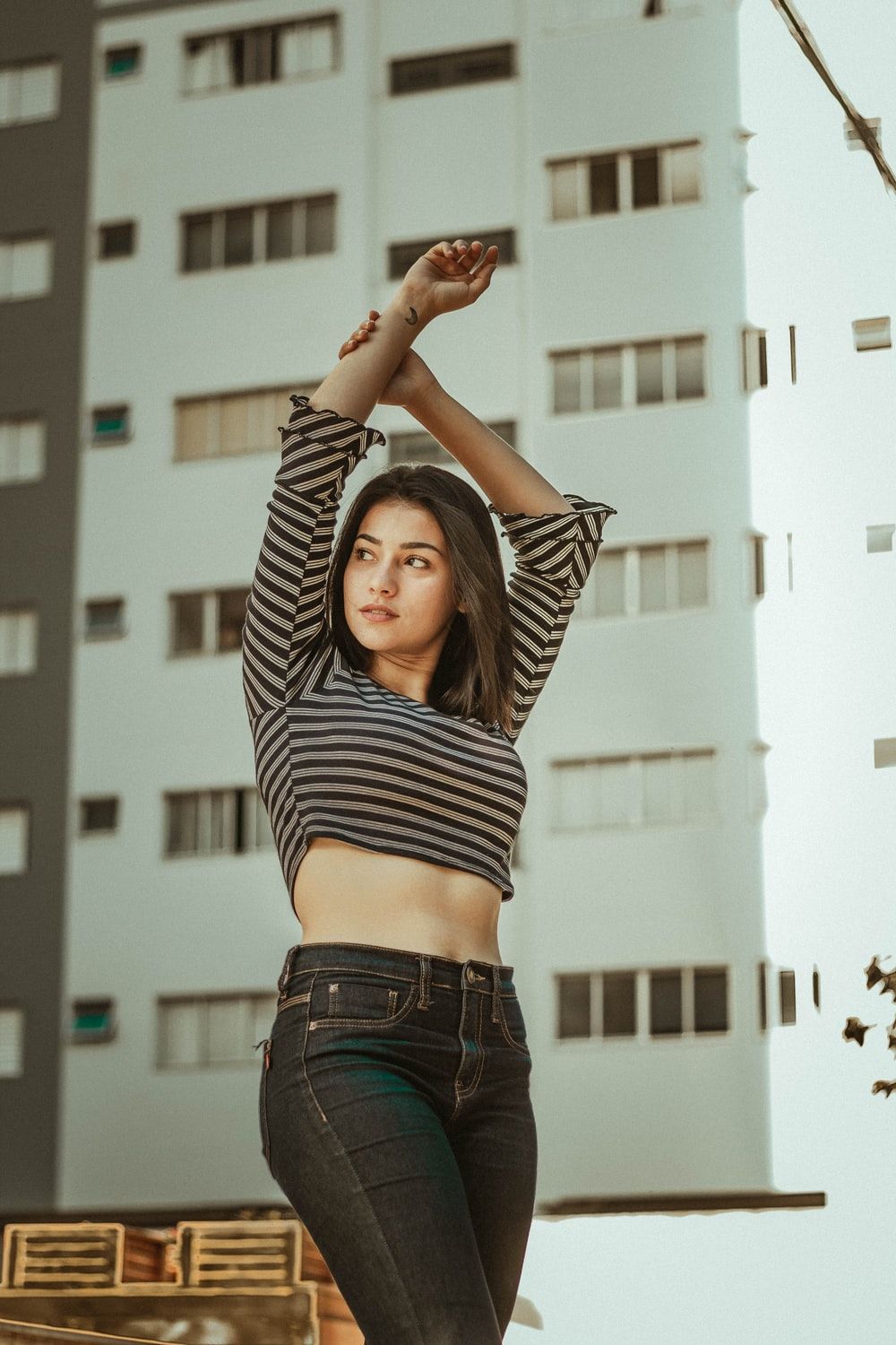 Crop Top Picture [HD]. Download Free Image