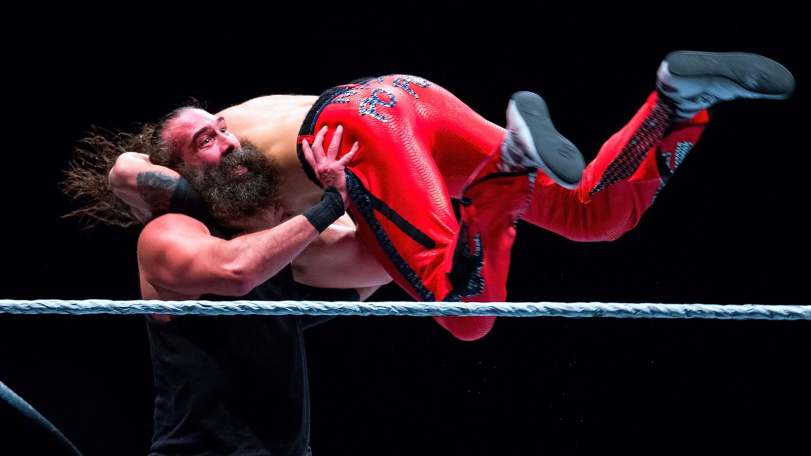 Jon Huber, Professional Wrestler Known As Luke Harper And Brodie Lee In WWE And AEW, Dies At 41 From 'non COVID Related Lung Issue, ' His Wife Says