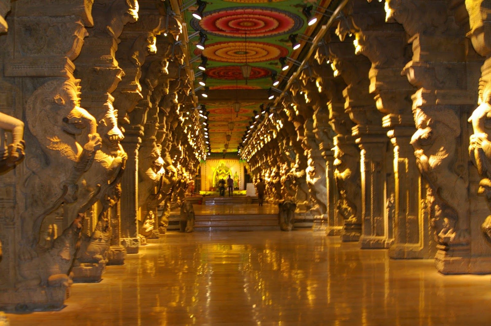 Gods Own Web: Meenakshi Amman Temple Photo. Meenakshi Amman Temple Photo Gallery