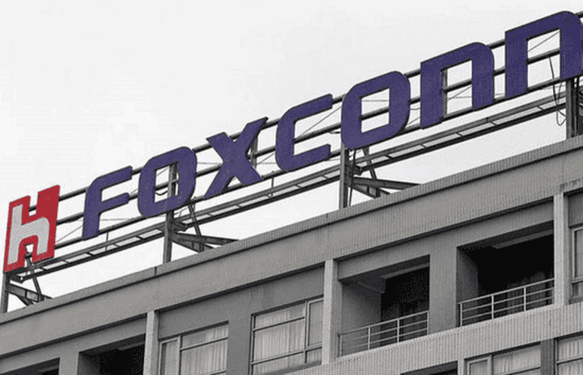 Foxconn To Build 5G Chip Packaging Testing Plant In China