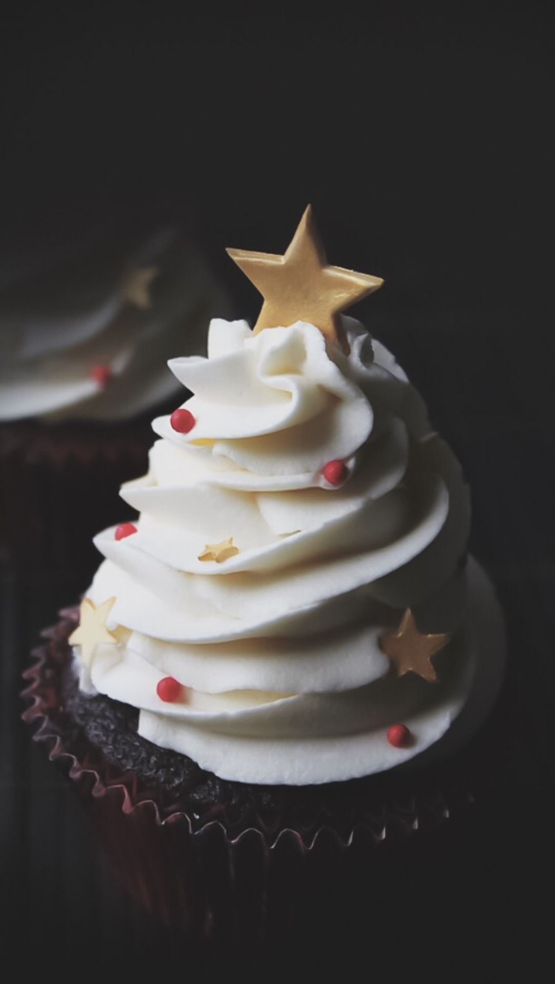 Christmas snow winter lights tumblr food background cupcake christmastree iPhone background christmas background lockscreens winter lockscreens winter wallpaper winter background christmas lockscreen christmas wallpaper enchantedbgs