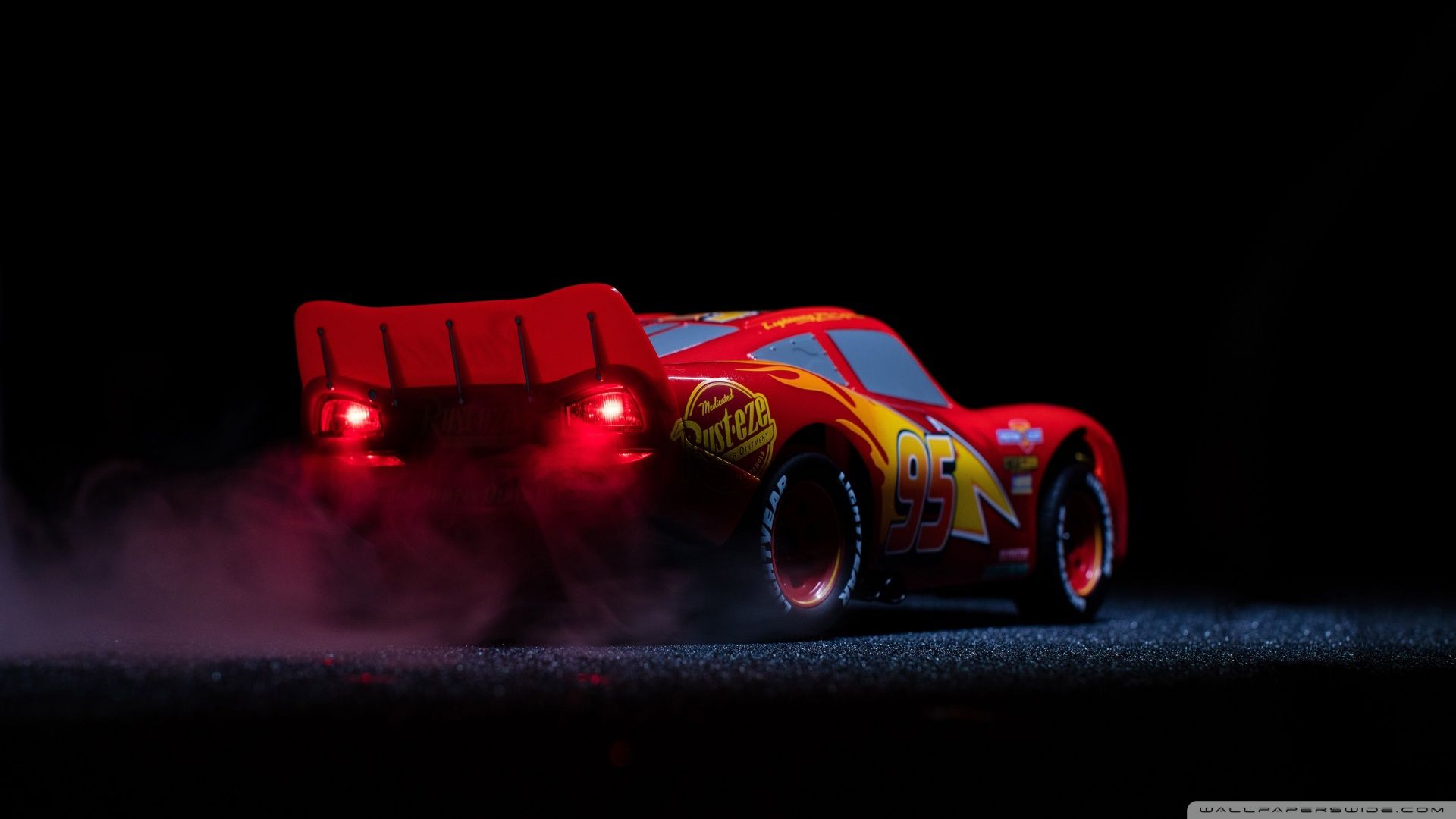 Cars 3 2017 movie, Lightning McQueen Ultra HD Desktop Background Wallpaper for: Widescreen & UltraWide Desktop & Laptop, Multi Display, Dual & Triple Monitor, Tablet