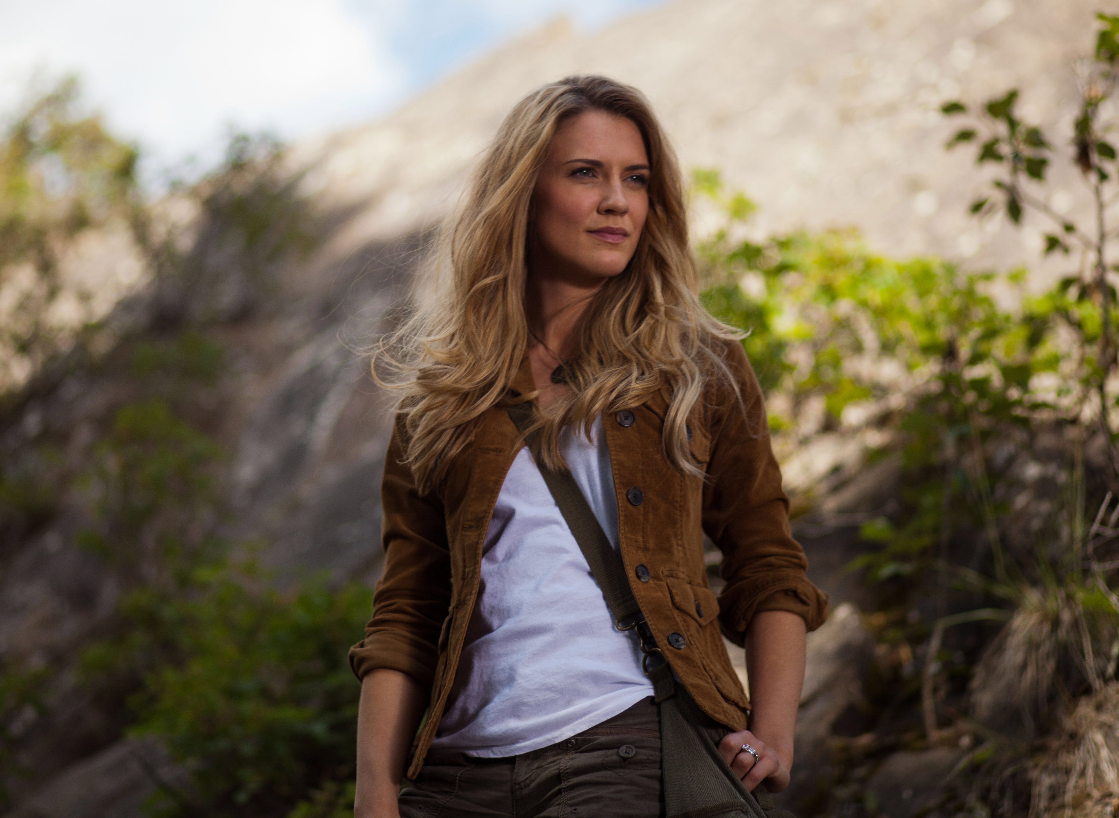 Sara canning safari military style. Military fashion, Fashion, Style