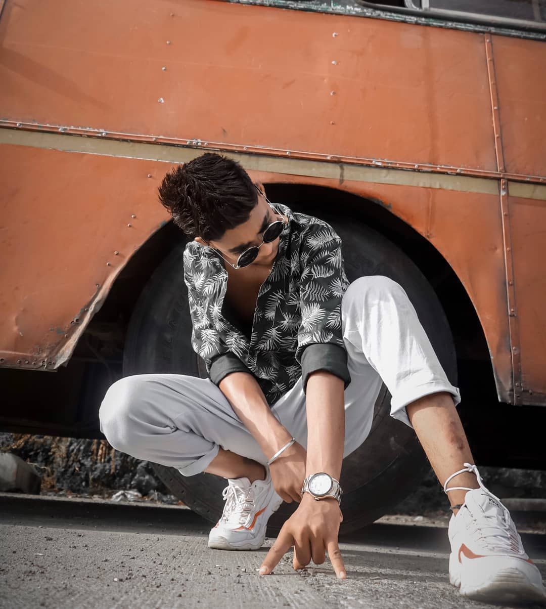 10.1k Likes, 230 Comments