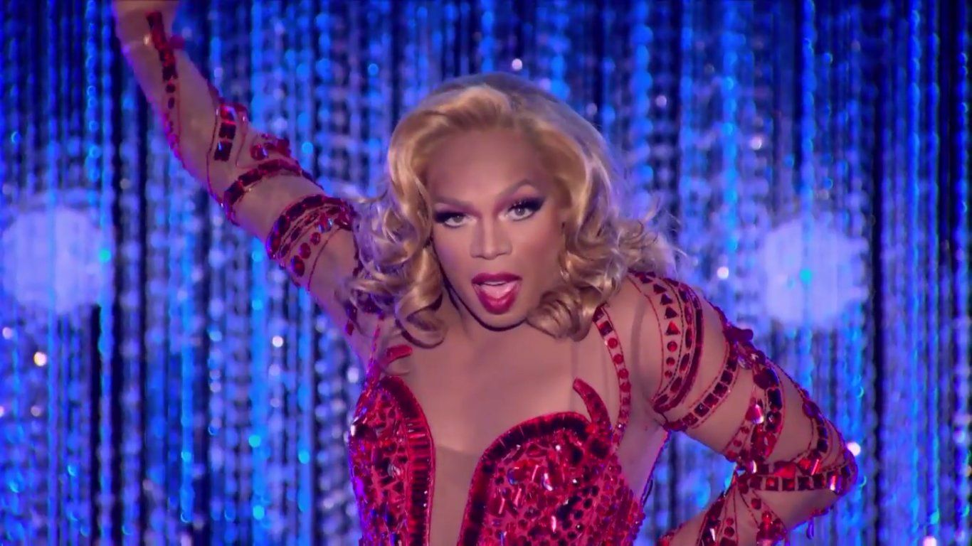 STAGE TUBE: KINKY BOOTS' Todrick Hall Lip Synchs for His Life Video