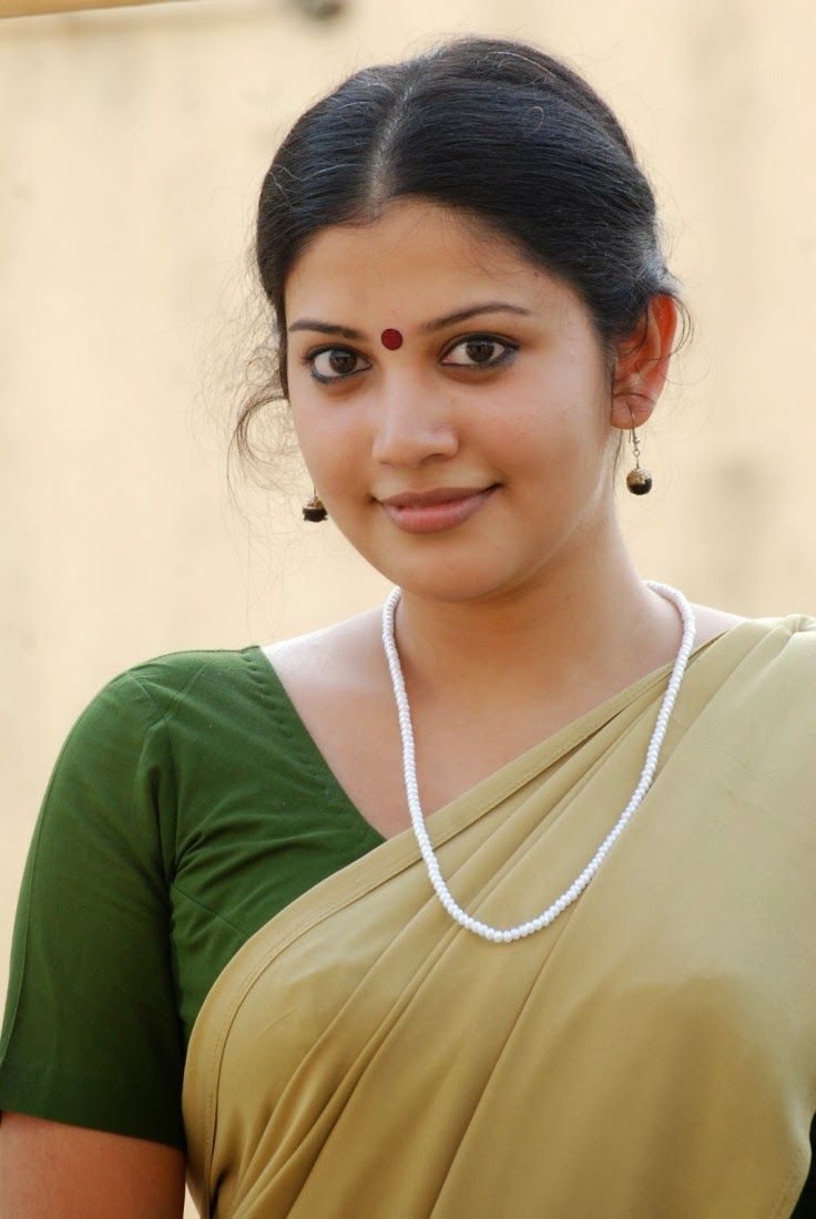 sizzling southern stars: Nedunchalai Movie Actress Shivada Nair Stills in Half Saree Latest Photo Image
